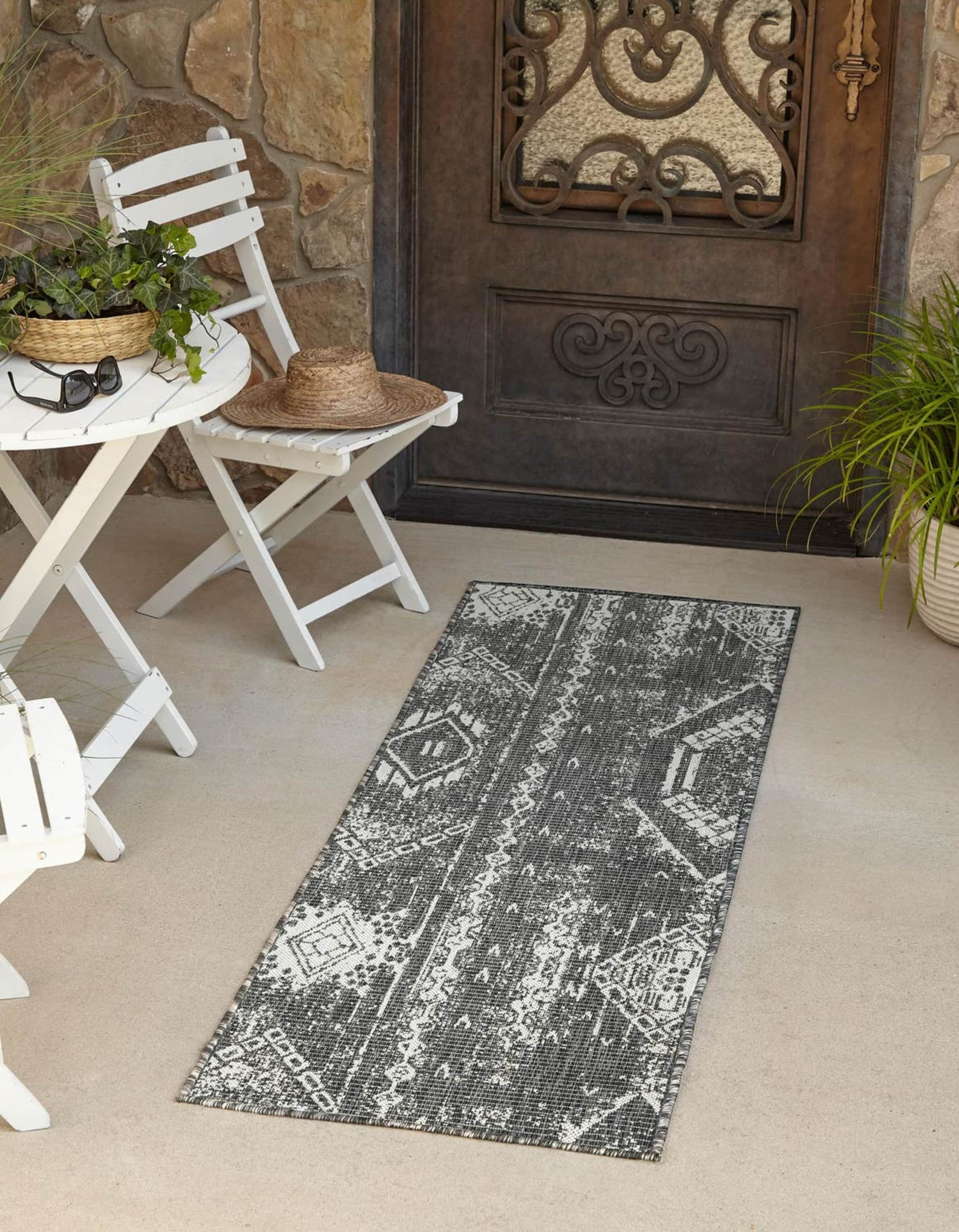 Unique Loom 3181041 Outdoor Bohemian 3 x 12 (ft) Loomed Polypropylene Charcoal Gray Rectangular Indoor/Outdoor Abstract Runner rug