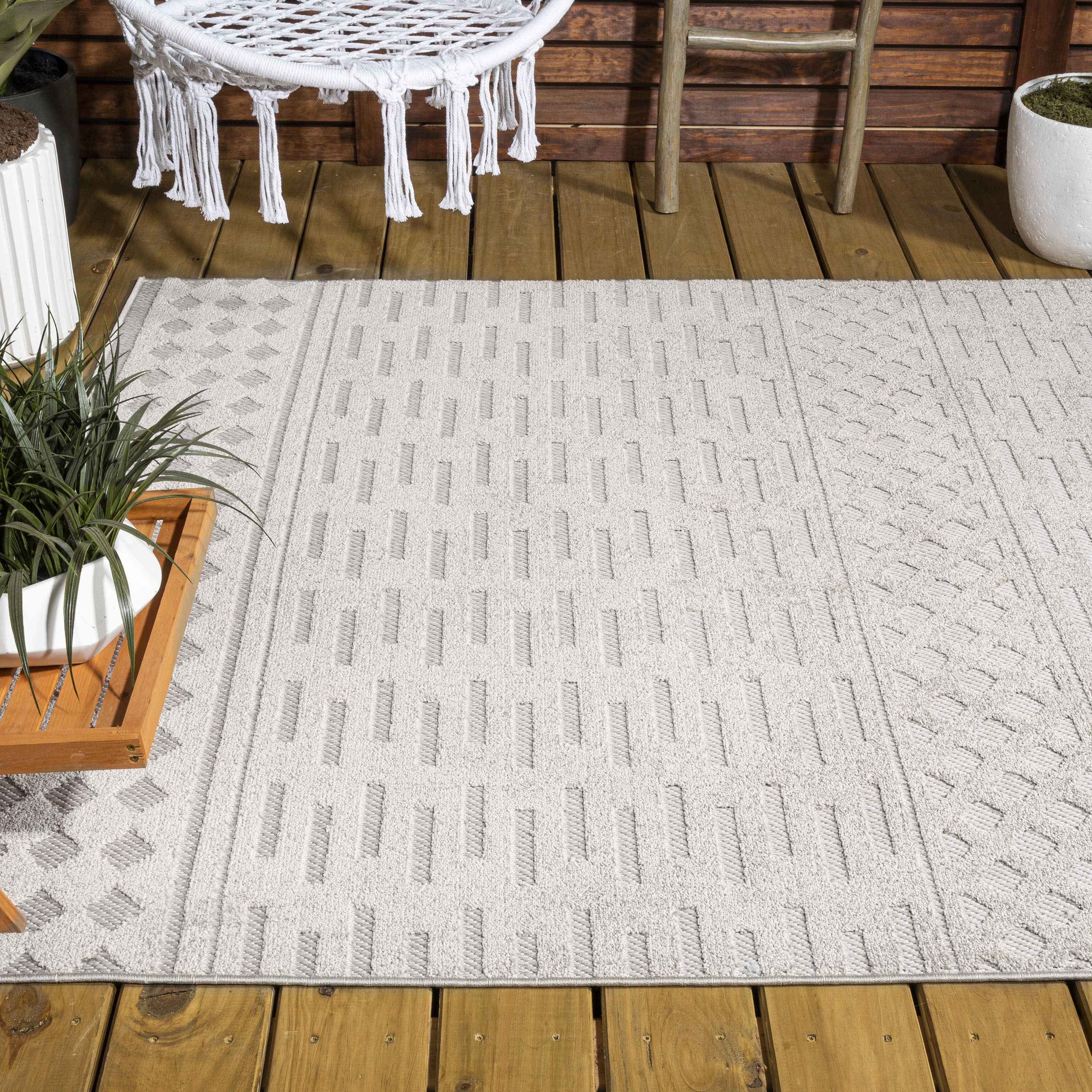 Ivory Geometric High-Low Pile Indoor/Outdoor Area Rug