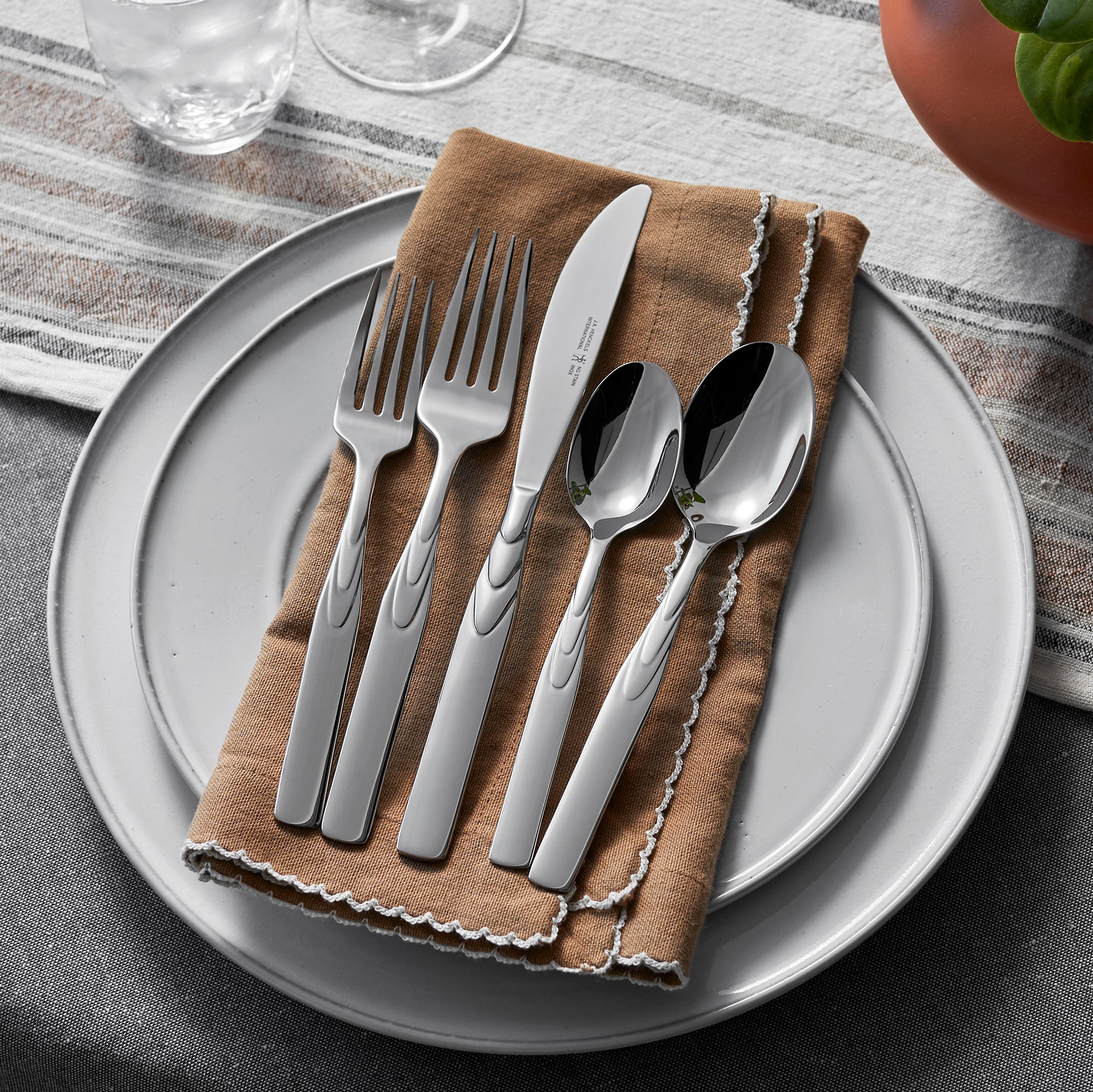 Zwilling 22555-345 flatware - View #6