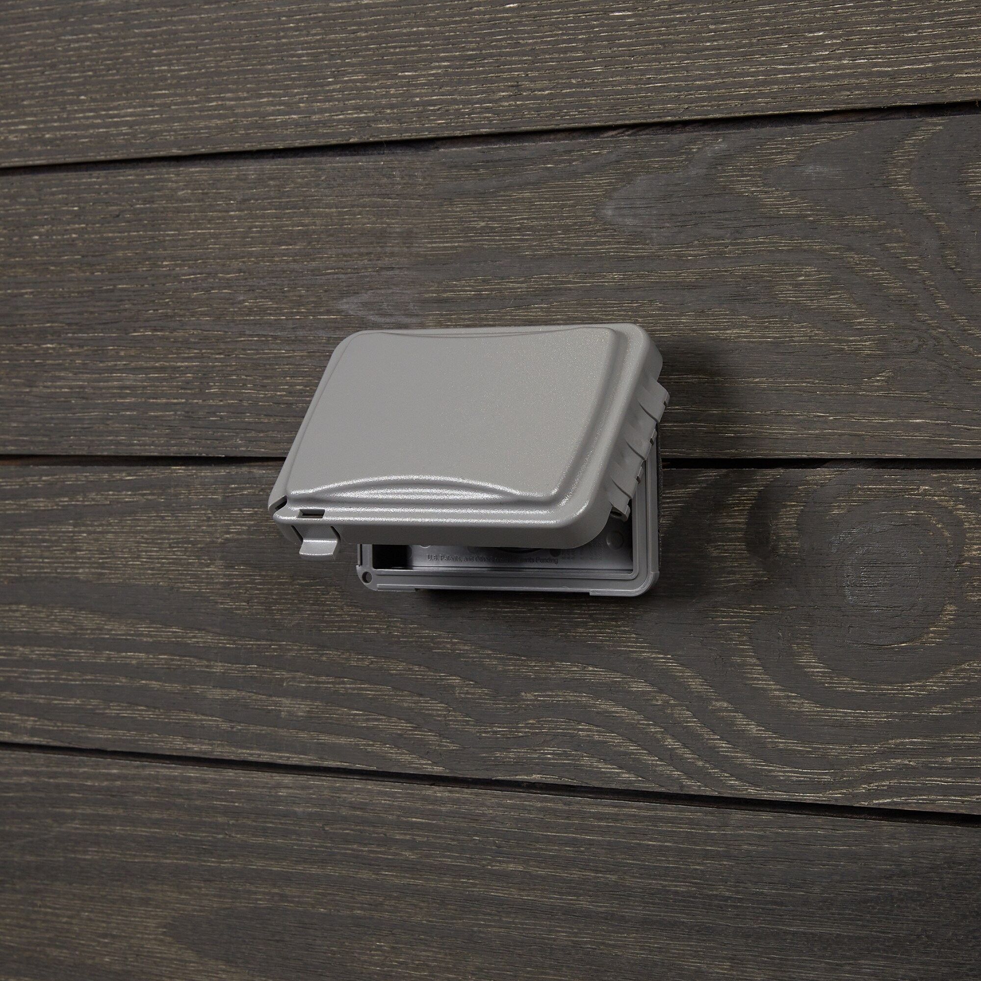 Hubbell MM110G Electrical-Box-Covers - View #3