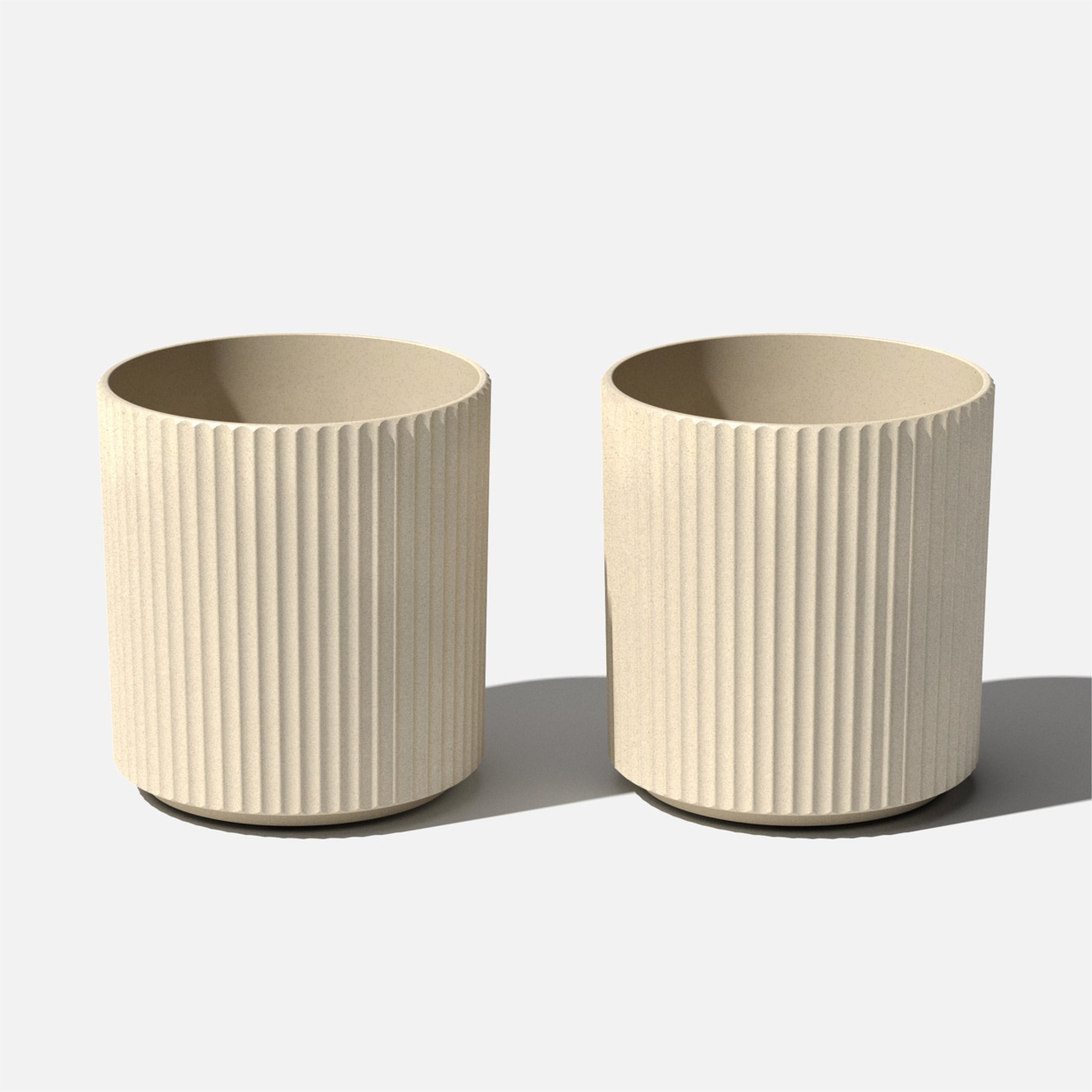 Veradek DMV16T-2PK 2 -Pack Round 15-in W x 16-in H x Multiple colors/finishes Plastic Indoor/Outdoor Planter