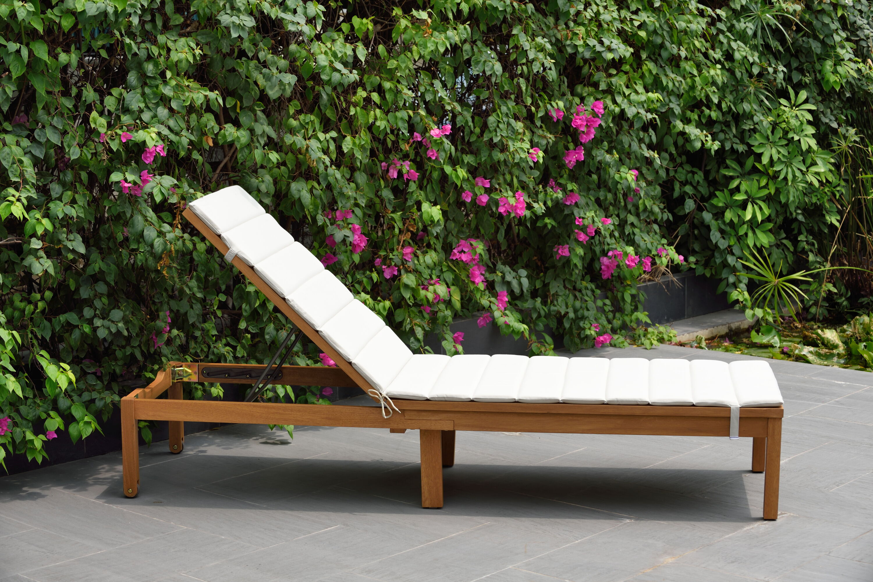 Amazonia LWLOUSIAGR Brown Wood Frame Stationary Chaise Lounge Chair with Cushioned Seat