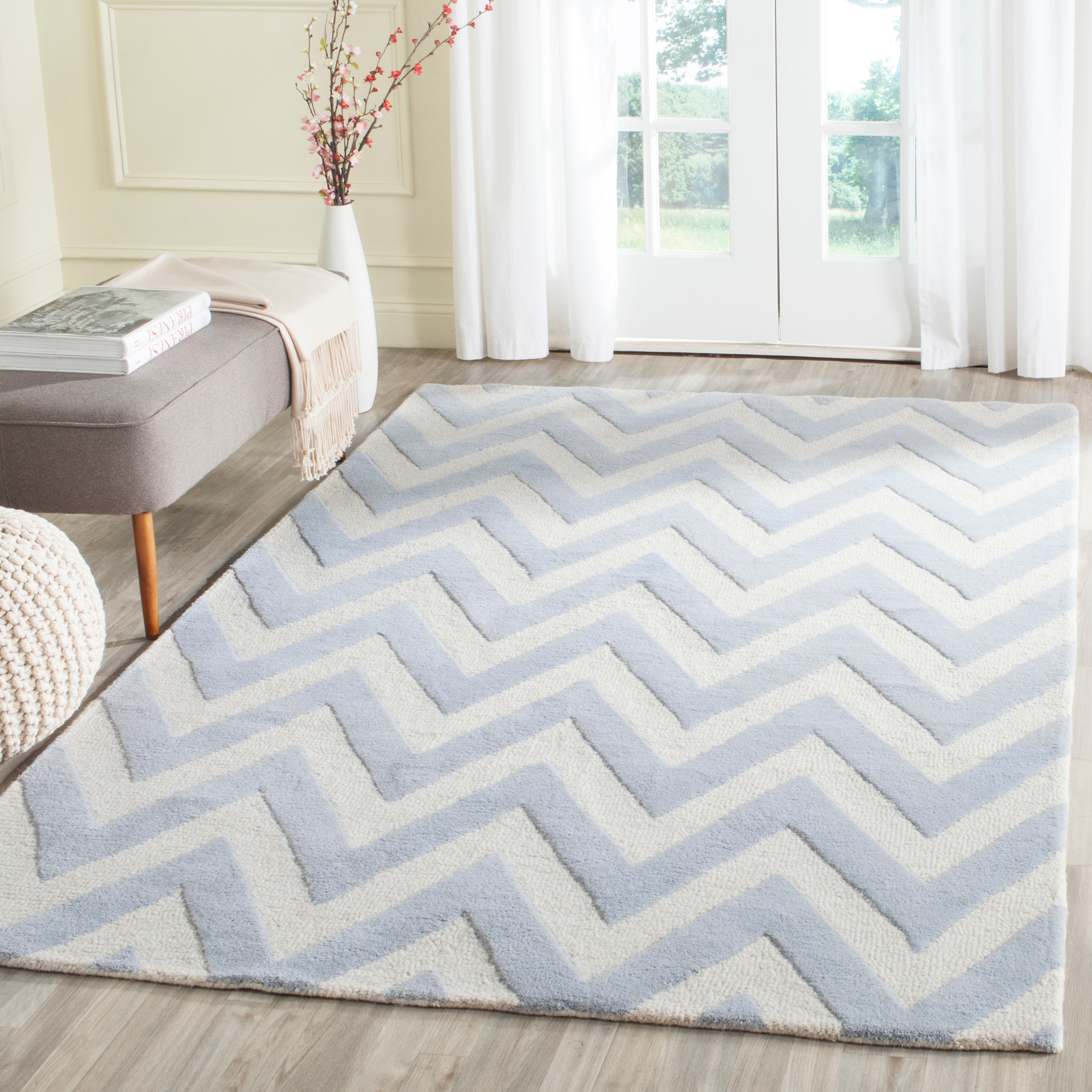  Cambridge 139 Light Blue/Ivory Contemporary 5ft x 8ft Medium Rectangle Rug