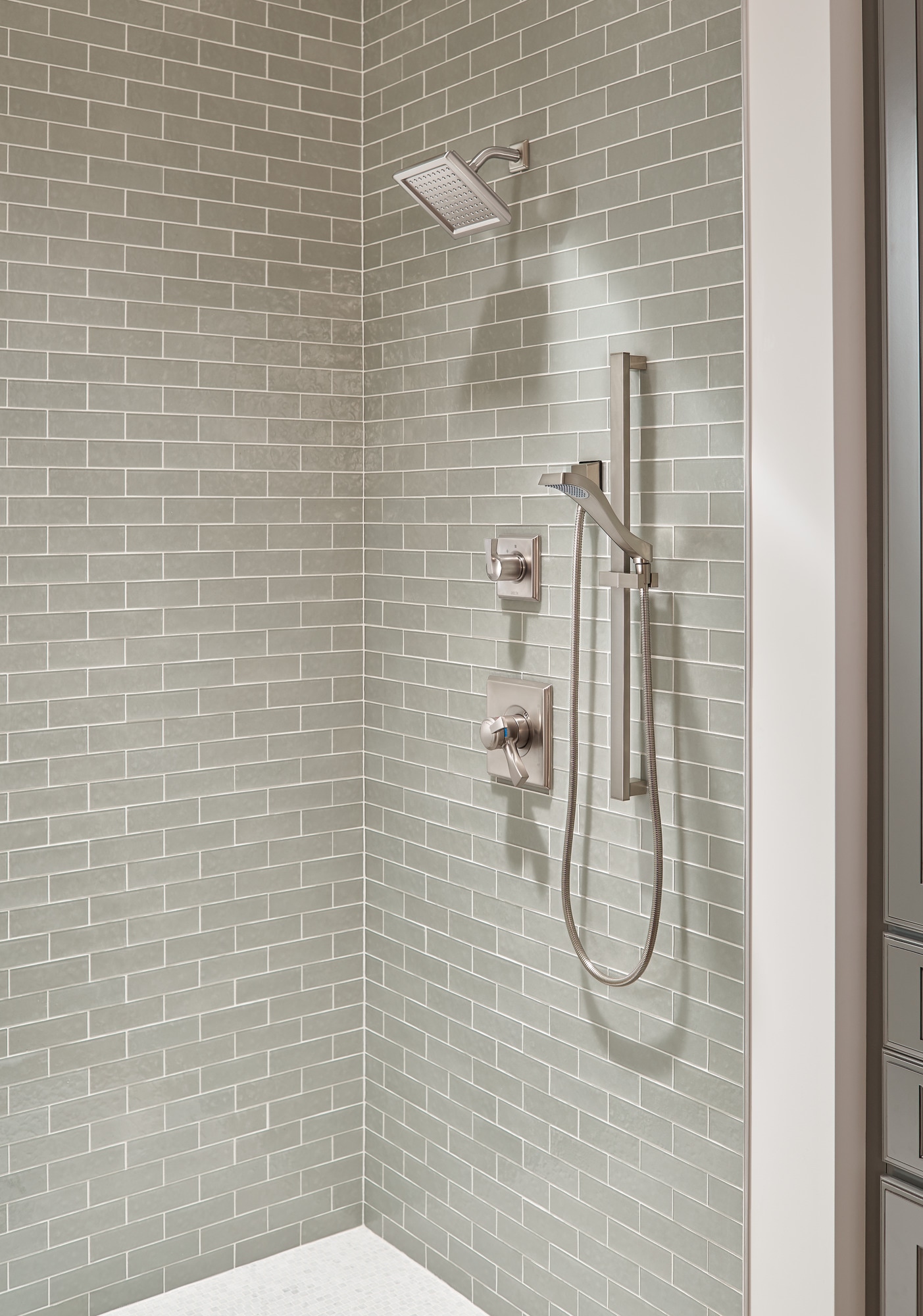 Delta T17251-SS Tub-Shower-Faucets - View #19
