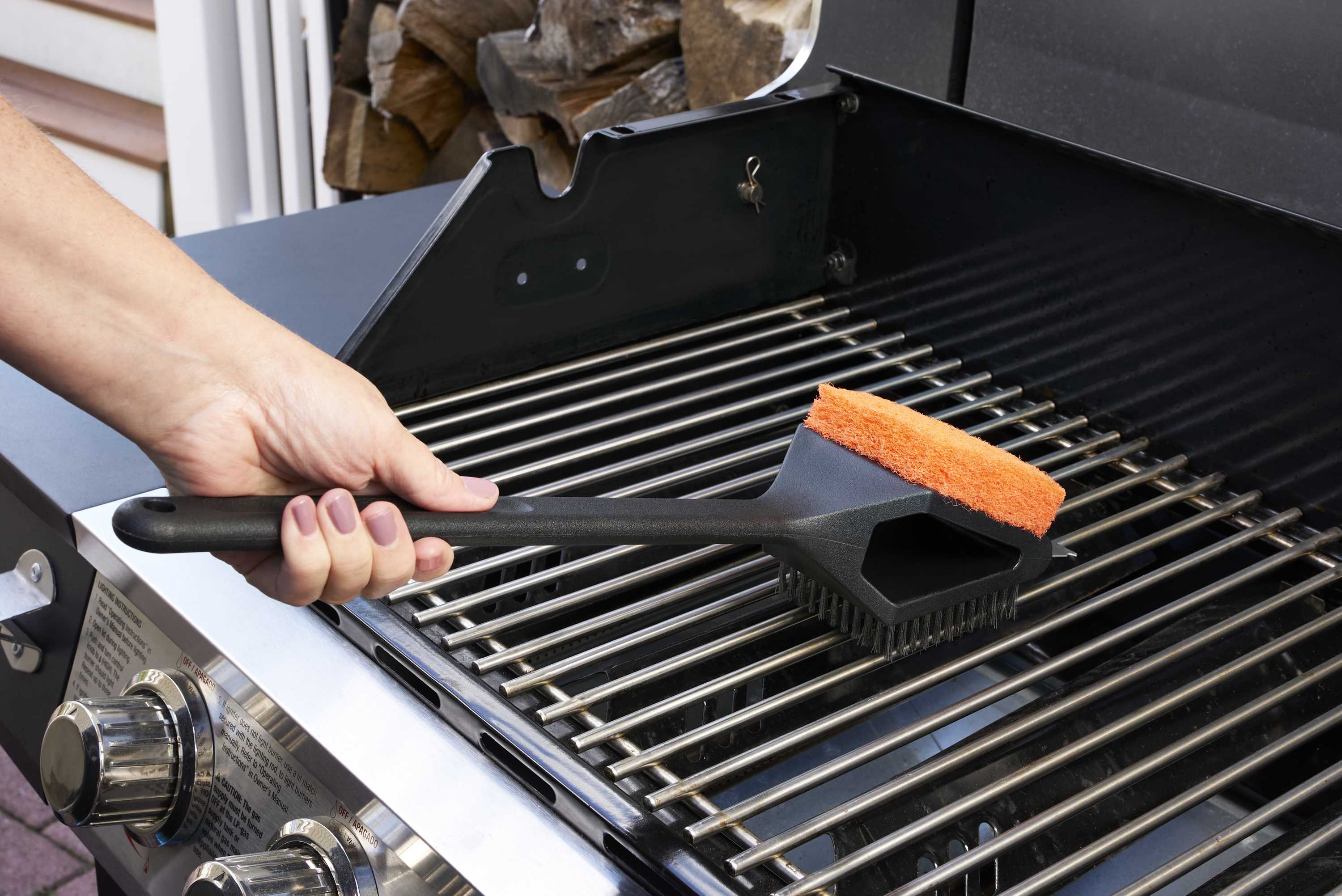 Pork Barrel BBQ Grill Brush w Scraper - Safe Bristle-Free, Heavy Duty Grill  Accessories for Outdoor Grill Cleaning