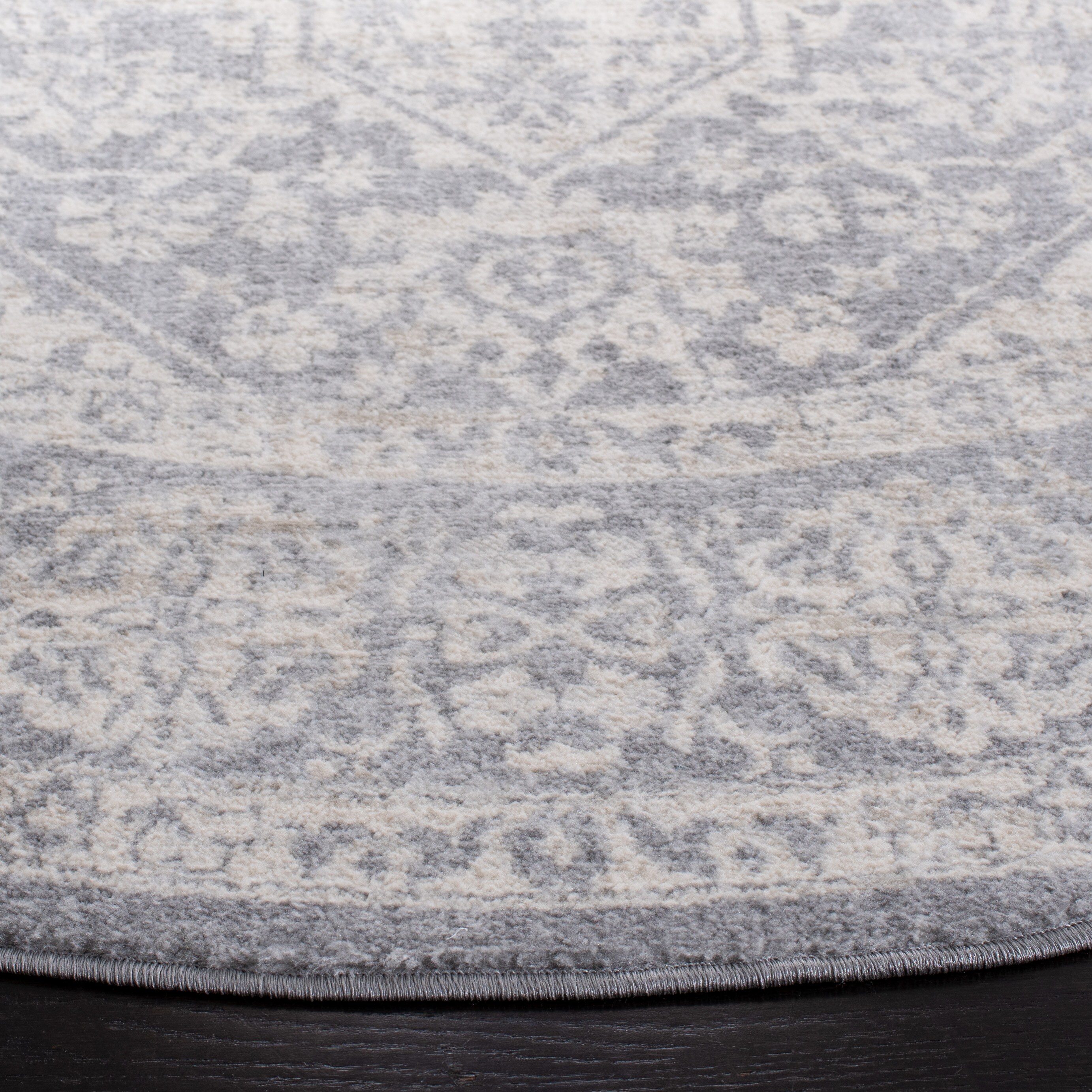 Safavieh BNT832F-7R rugs - View #3