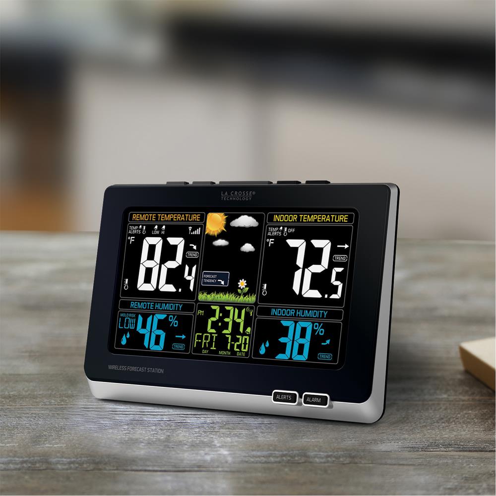 La Crosse Technology® Electric/battery-powered Color-lcd Wireless 2-piece  Digital Personal Weather Station With Hygrometer And Calendar : Target