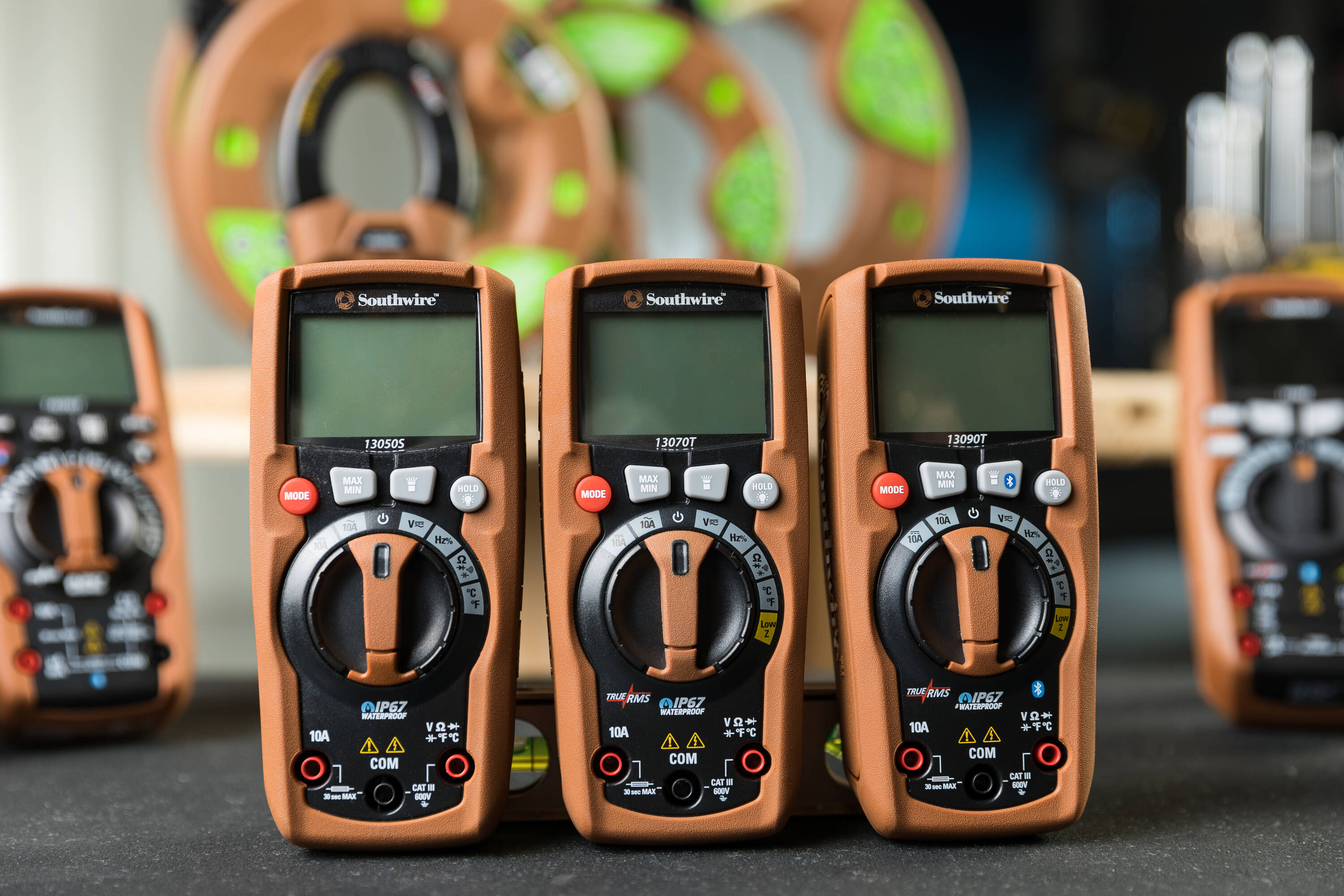 Southwire 63014540 multimeters - View #2