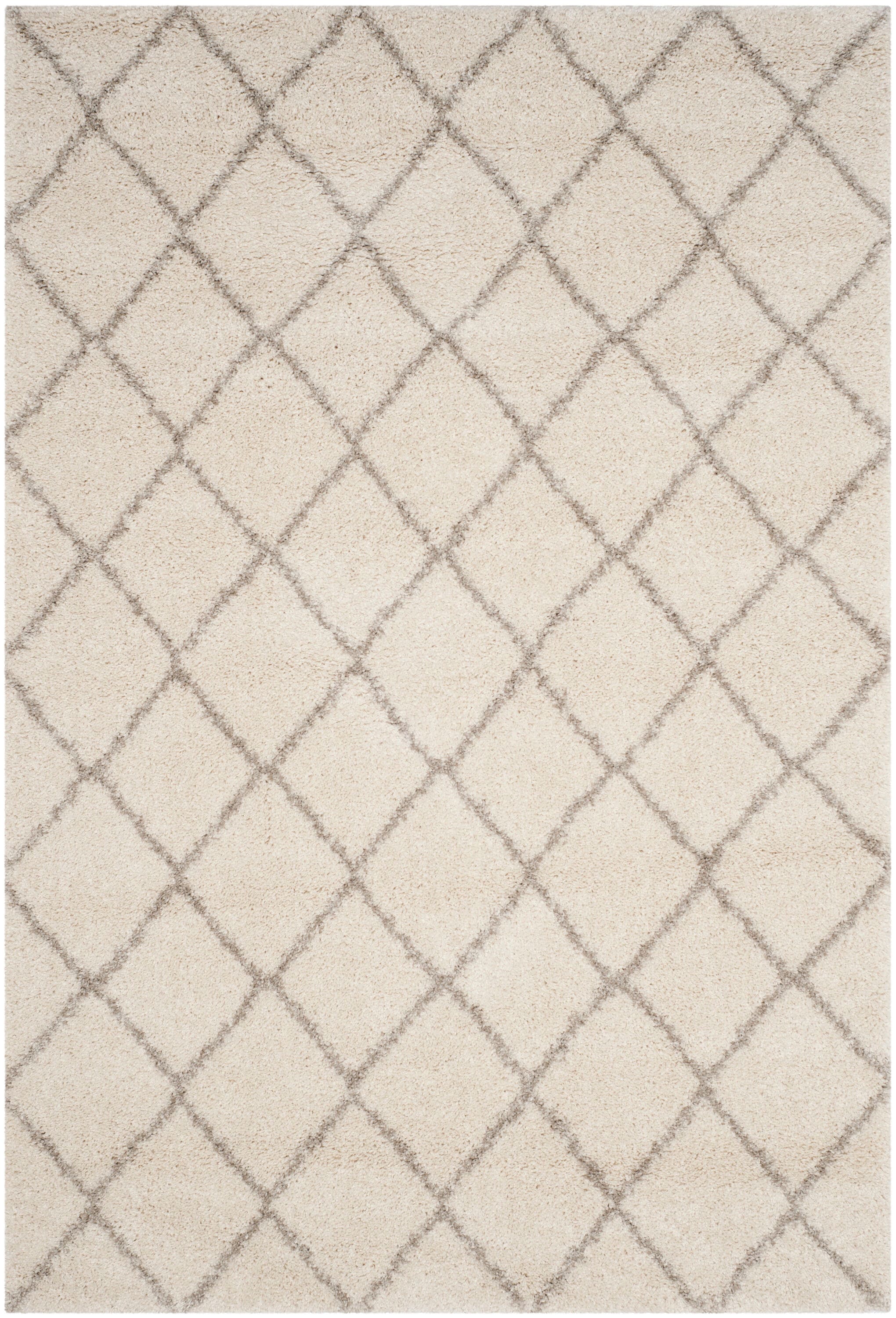Ivory Geometric Shag Rectangular Synthetic Rug, 2'3" x 4'