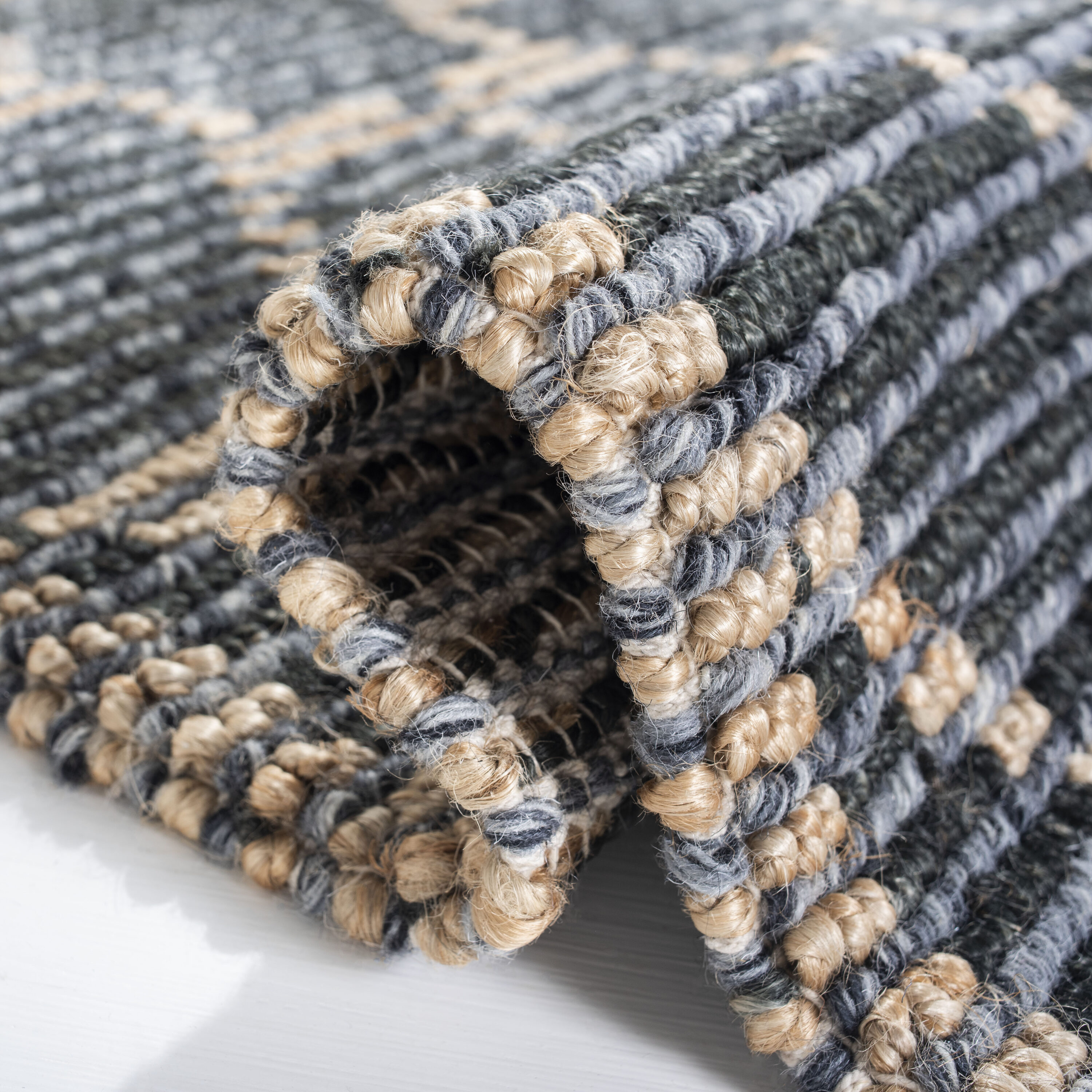 Safavieh NF218H-5 rugs - View #5