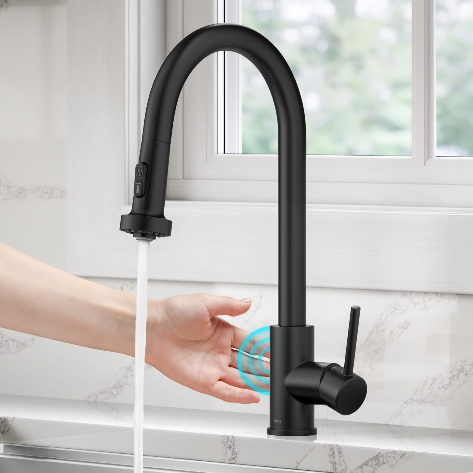 Kraus KSF-1616MB Bolden Matte Black Single Handle Deck-mount Touchless Pull-down Kitchen Faucet with Sprayer