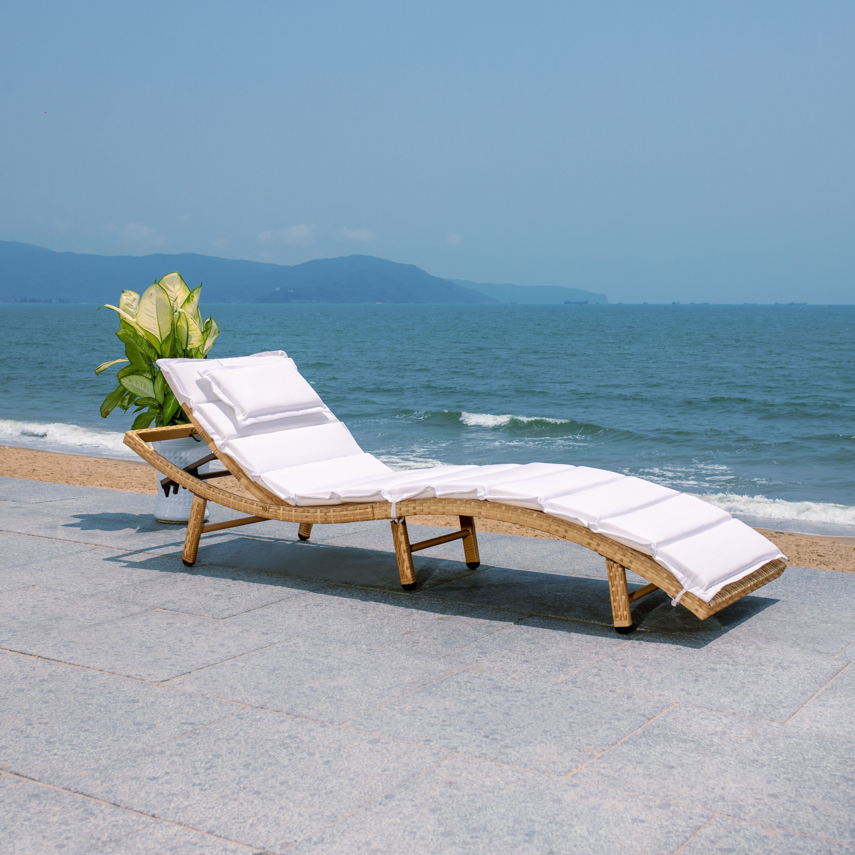 Safavieh PAT7722D Patio-Chairs - View #4