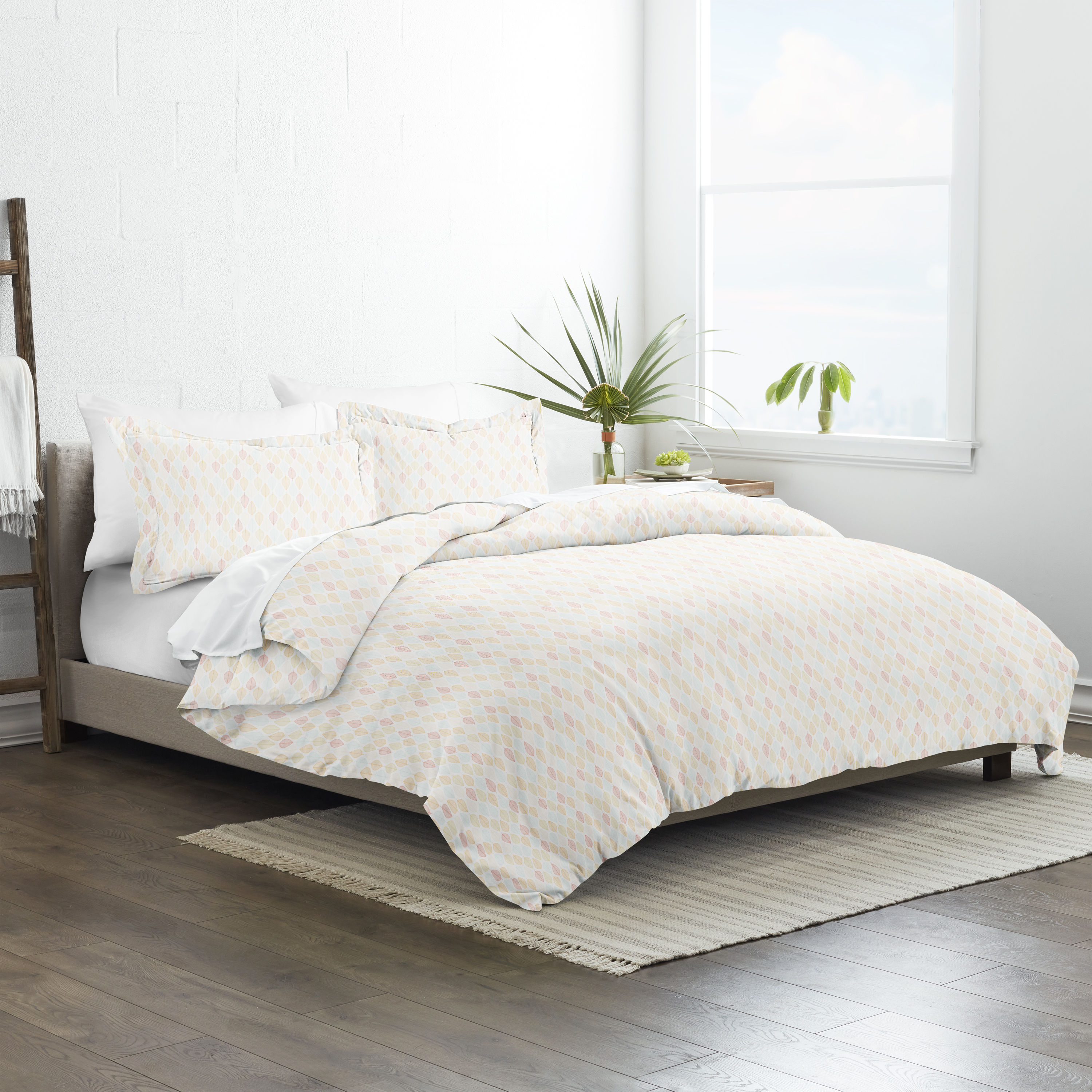 Ienjoy Home IH-DUV-LEA-T-YE bedding - View #2