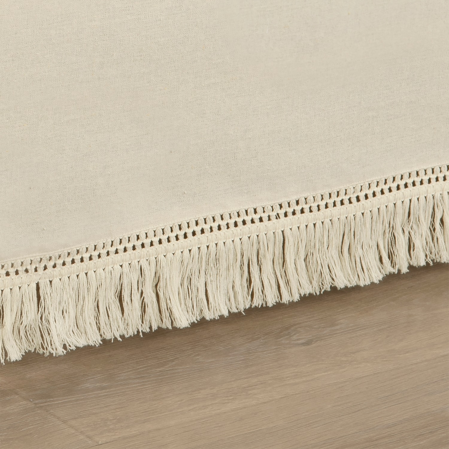 Neutral Queen Cotton Polyester Fringe Bed Skirt