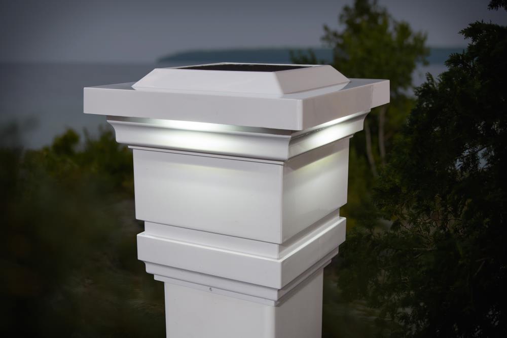 Classy Caps 4-in x 4-in Classy 15-Lumen 1-Watt White Solar LED Outdoor ...