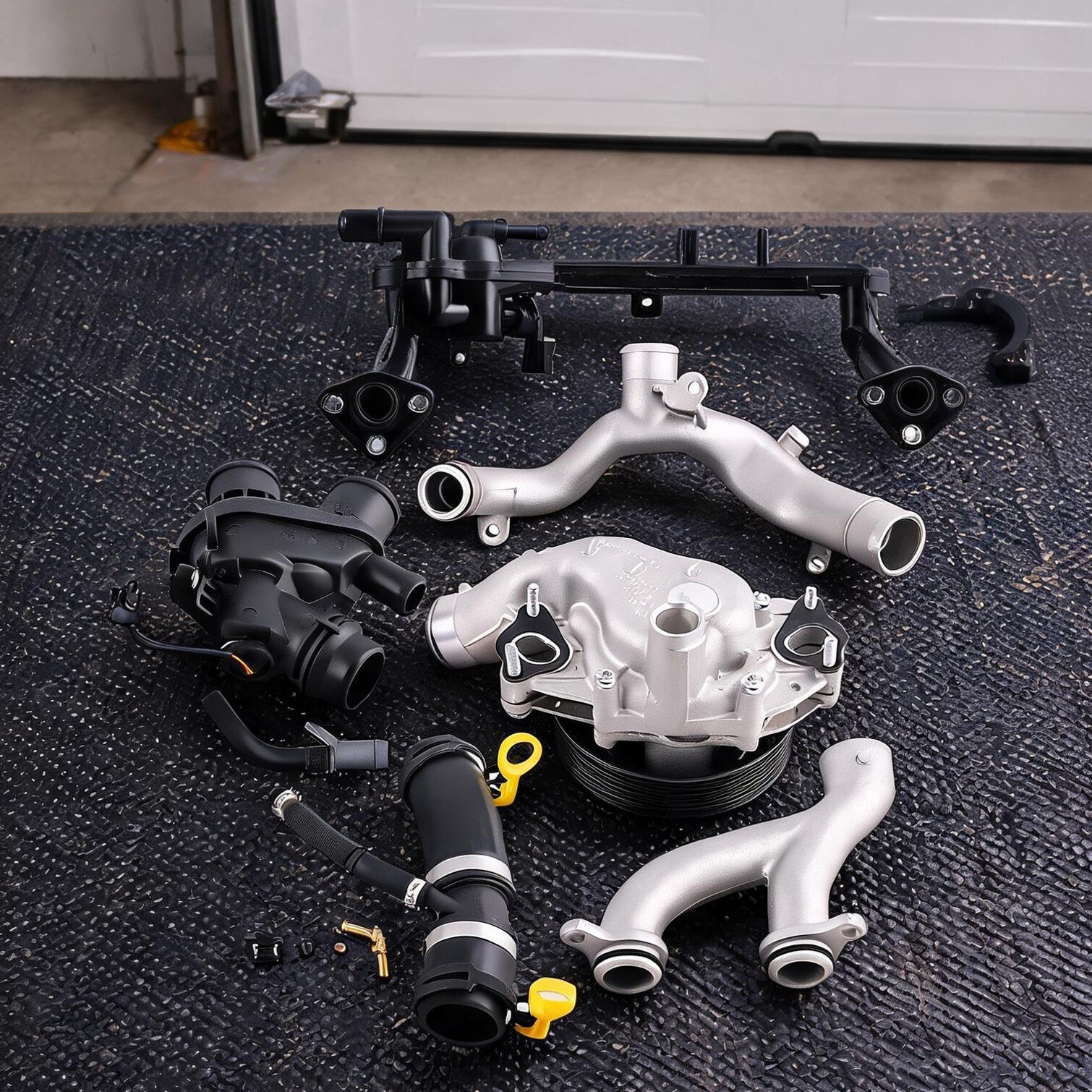 Naturefalls Jaguar Land Rover 3.0L Engine Cooling System Upgrade Kit 14 ...