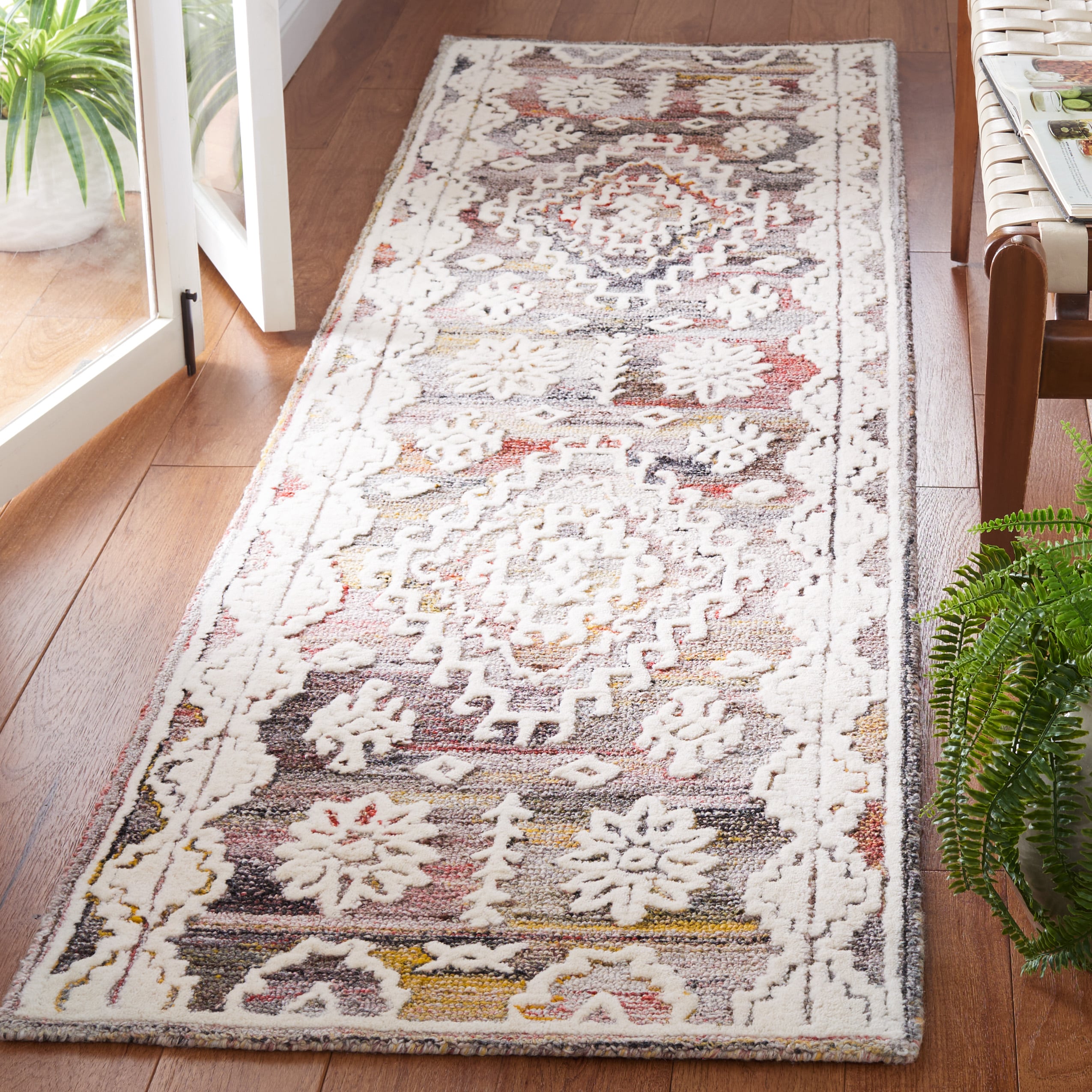  Metro 860 Red/Ivory Traditional 2ft-3in x 9ft Runner Rug