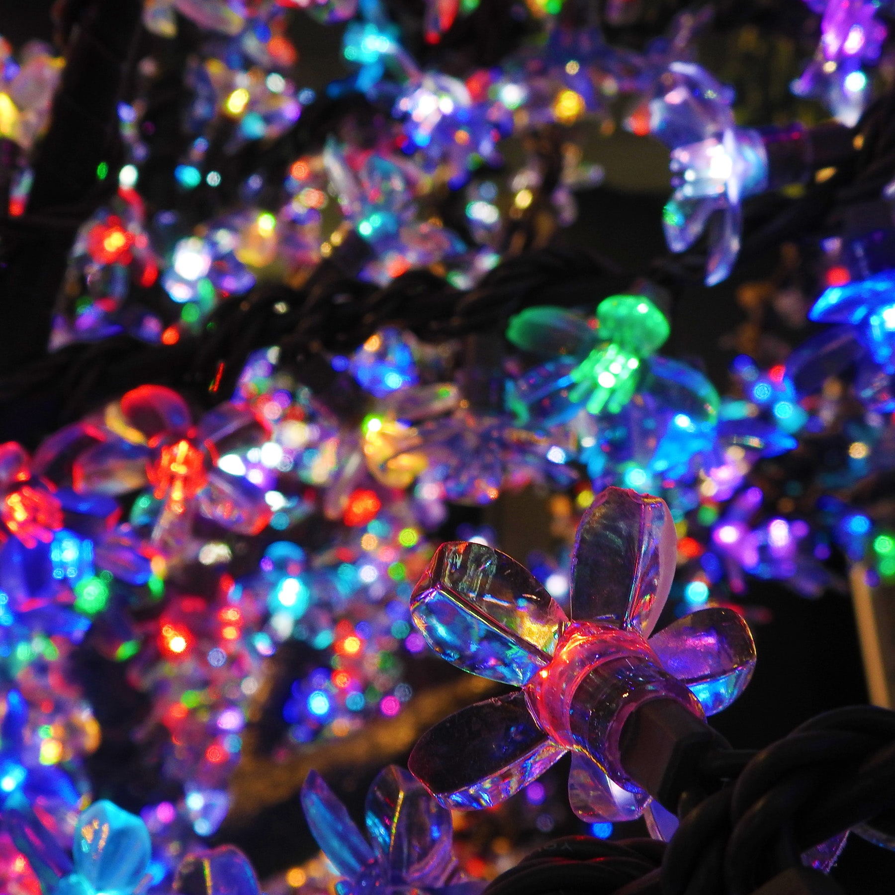 Holidynamics Holiday Lighting Solut 63505 Indoor-Spring-Decorations - View #3