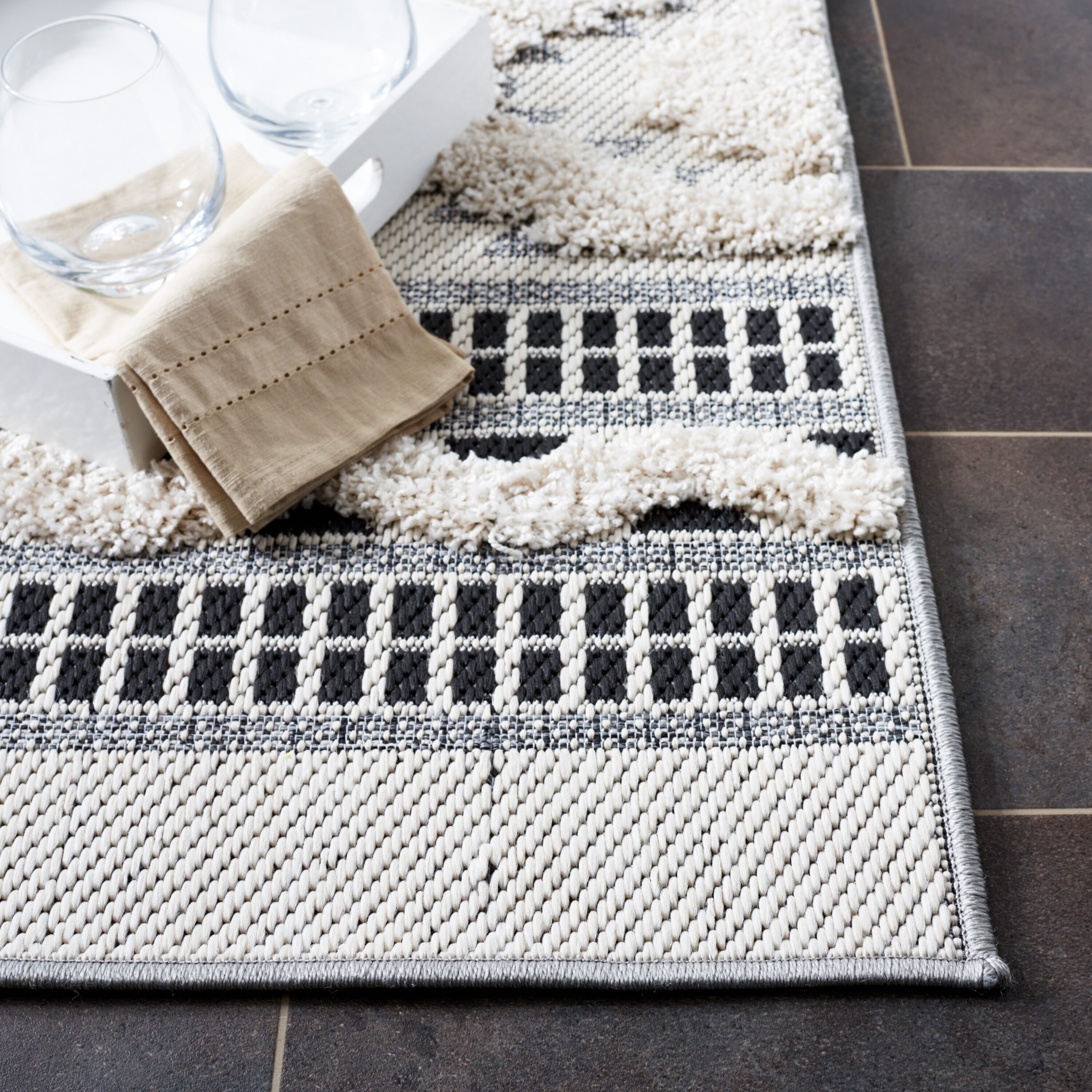 Safavieh COT206B-7SQ rugs - View #3