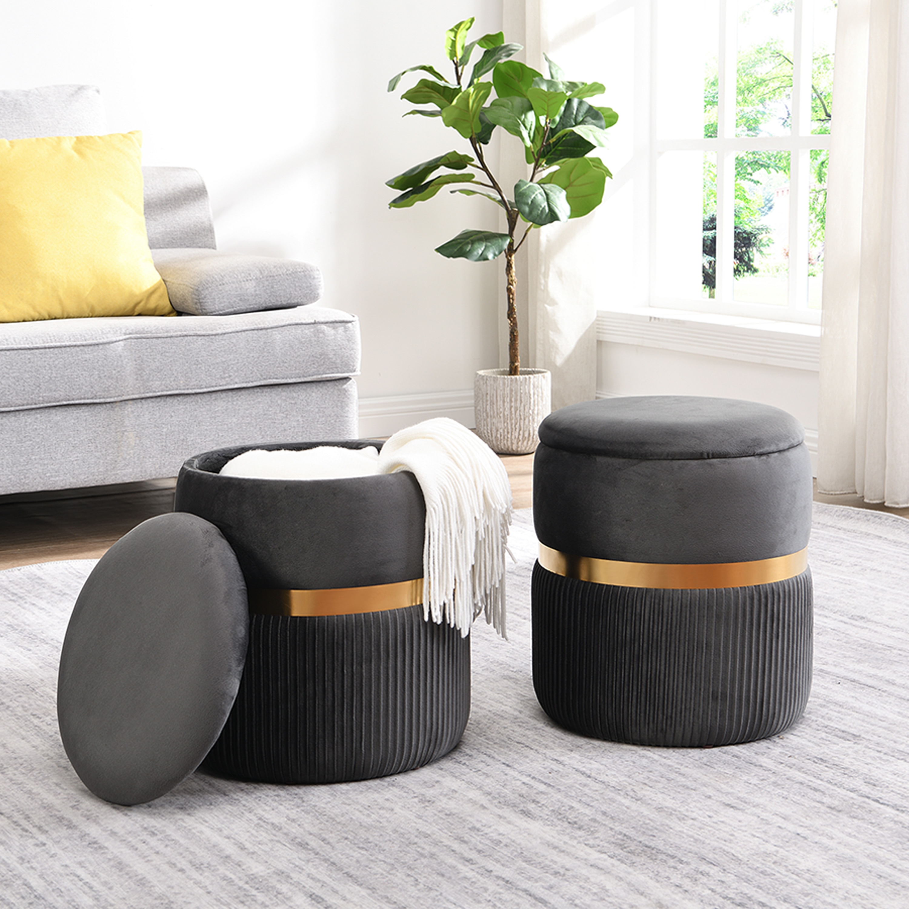 LOVMOR SF-R-B03178839 Modern Velvet Round Ottoman with Storage Grey