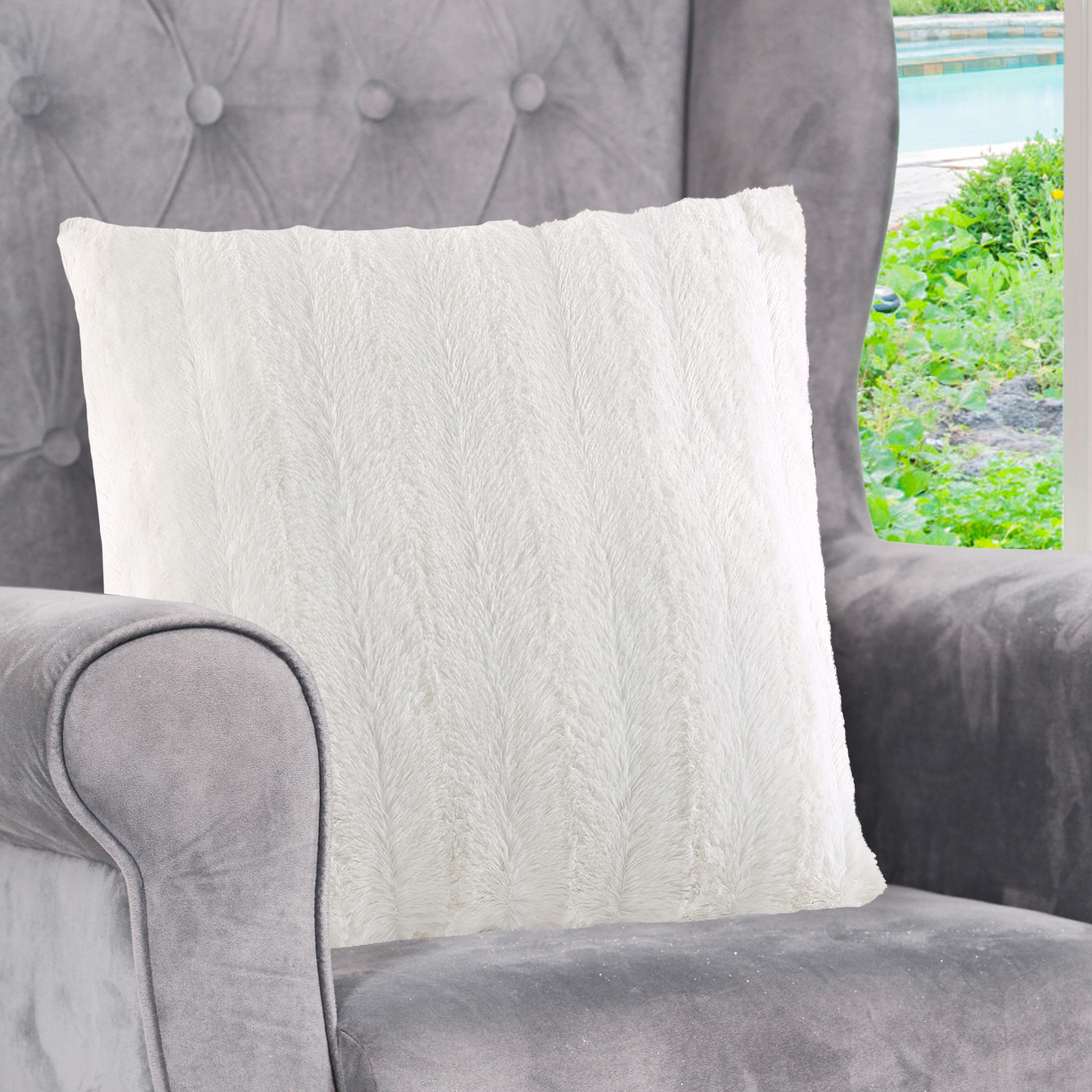 Cheer Collection  Faux Fur Throw Pillow Cover Soft Decorative Cushion Cover with Hidden Zipper 18 x 18 Inch