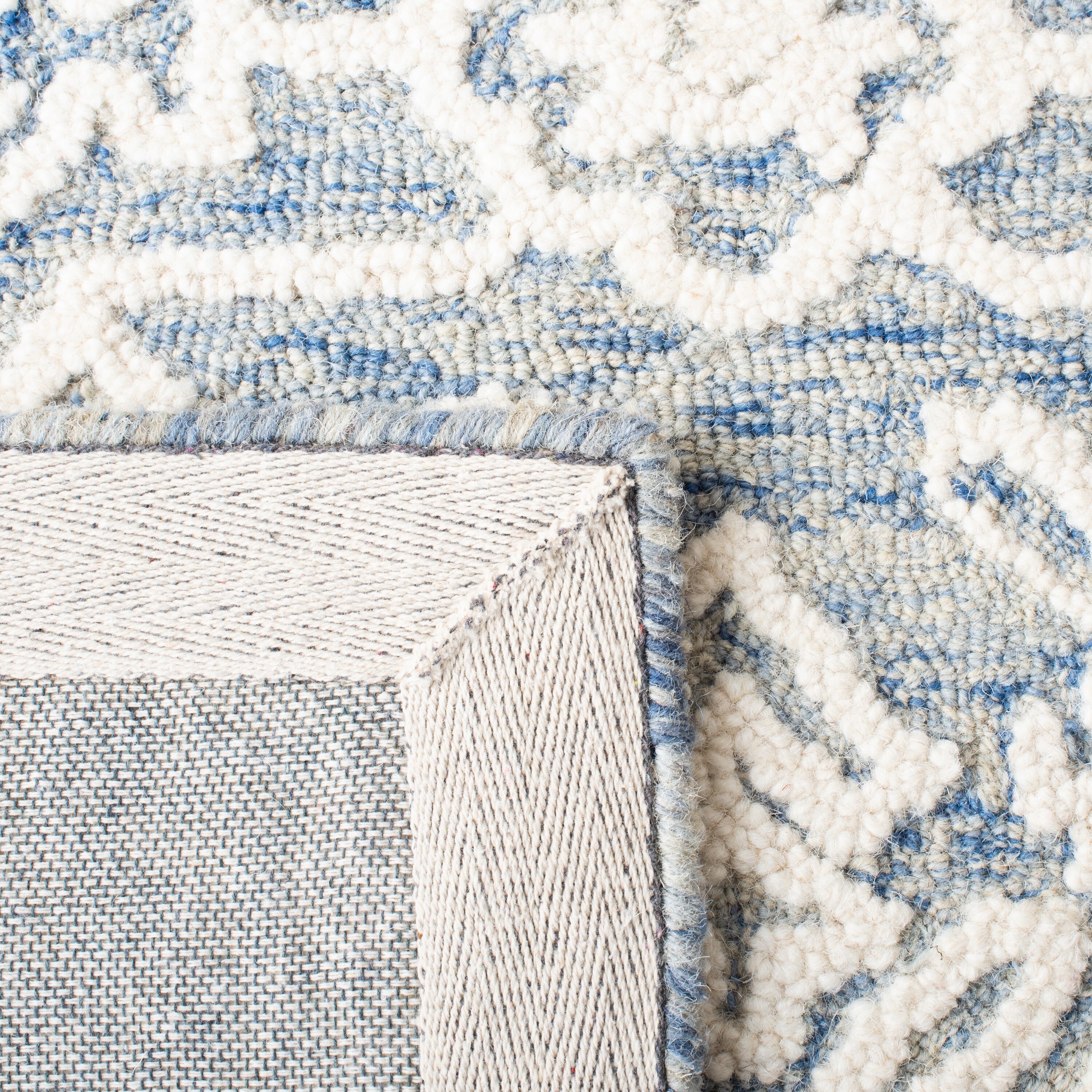Elegant Country Floral Hand-Tufted Wool Rug - Blue Ivory, 27x7 in
