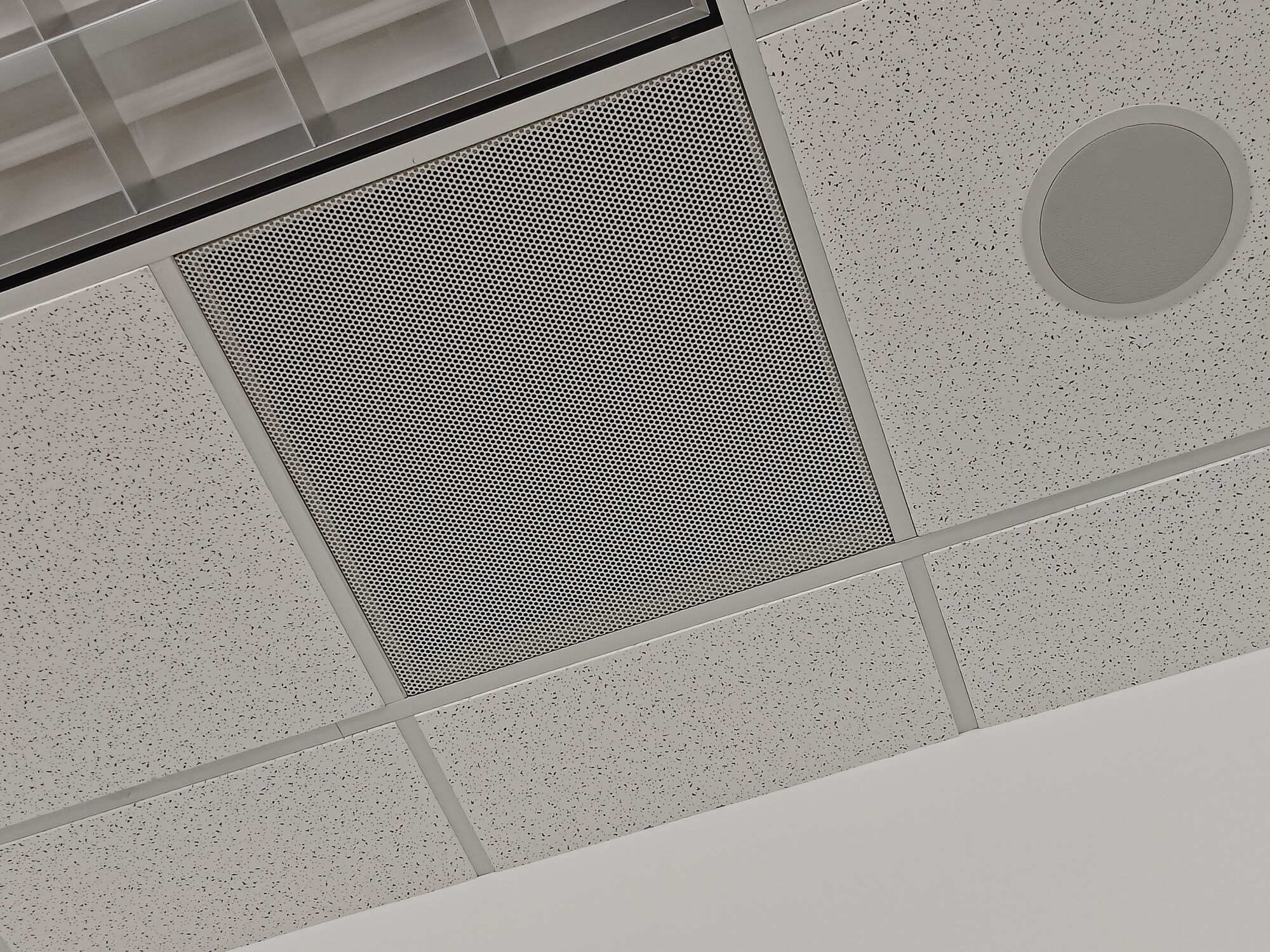 RELIABILT 8532424R6 diffusers - View #4