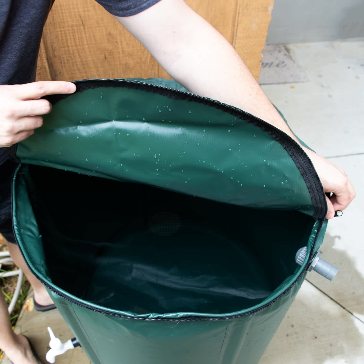 Lehman's 1800953 Rain-Barrels - View #2