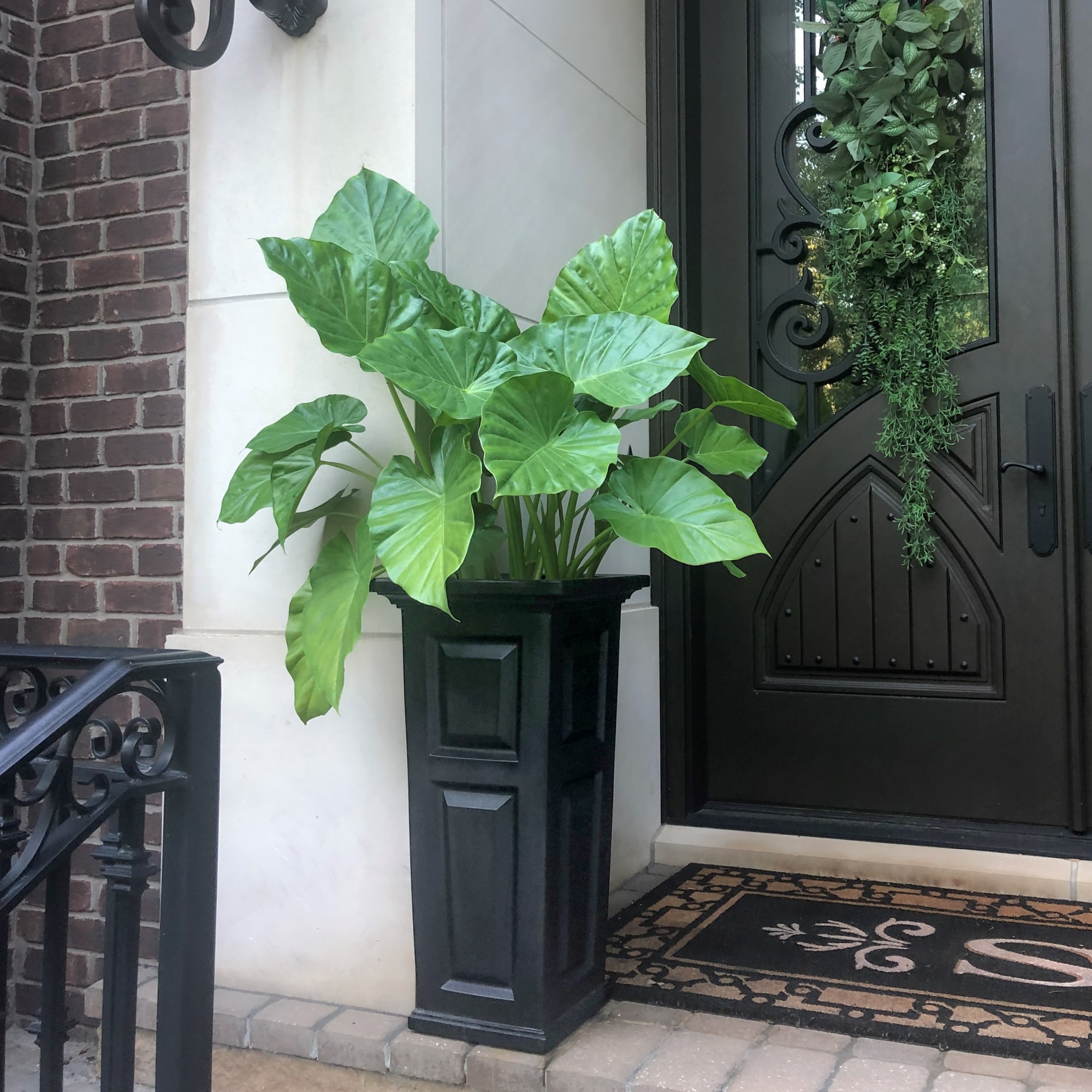 Mayne 4833-B Planter-Window-Box - View #10