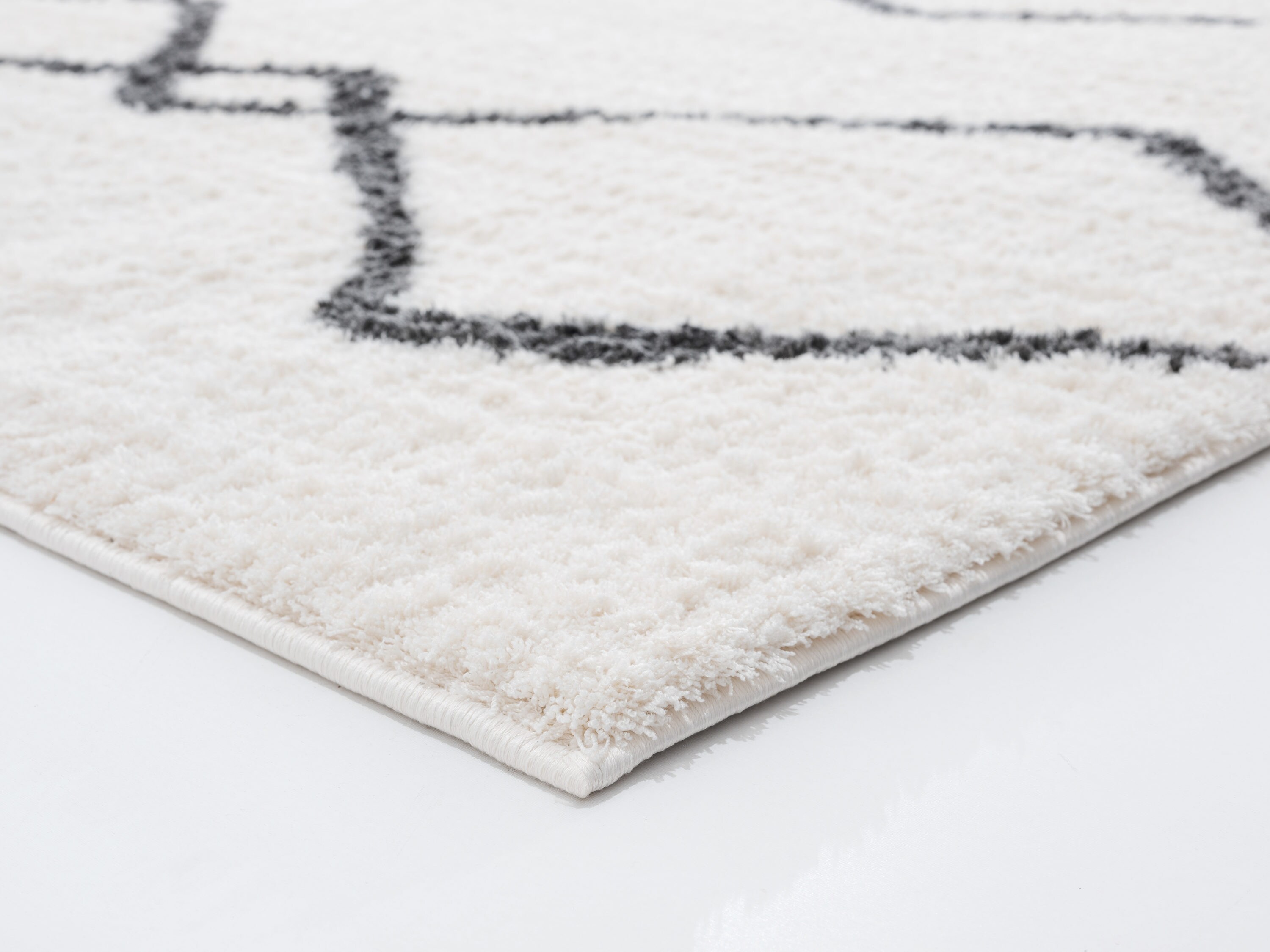 United Weavers Of America 1840 20299 58 rugs - View #2