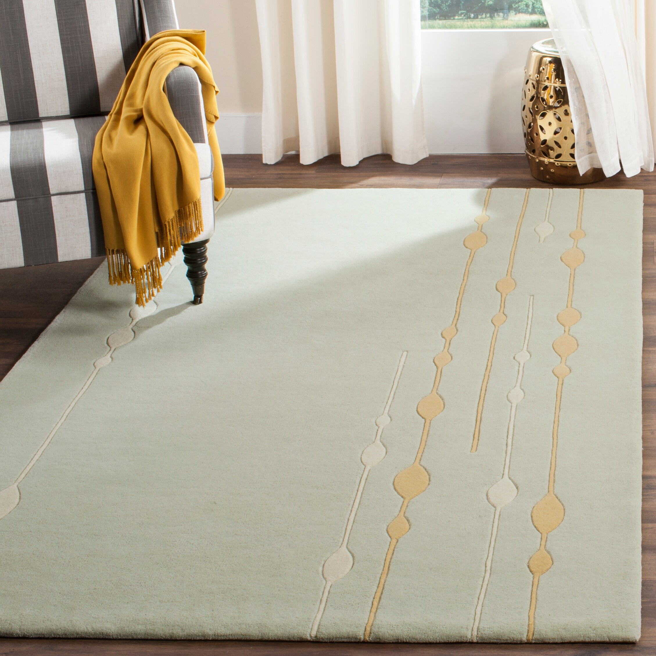 Safavieh SOH303A-5 rugs - View #2