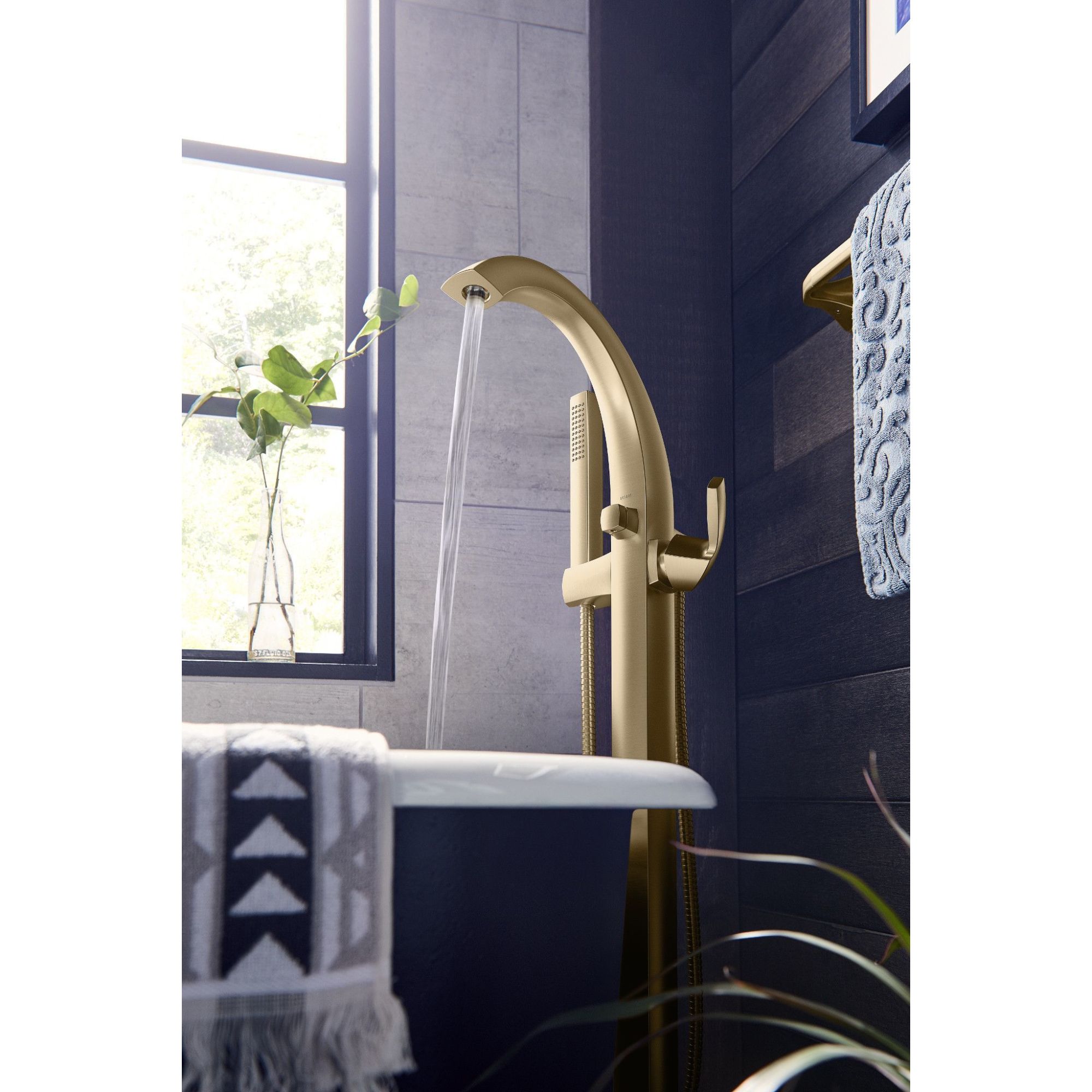 Moen 695BG Roman-Tub-Faucets - View #4