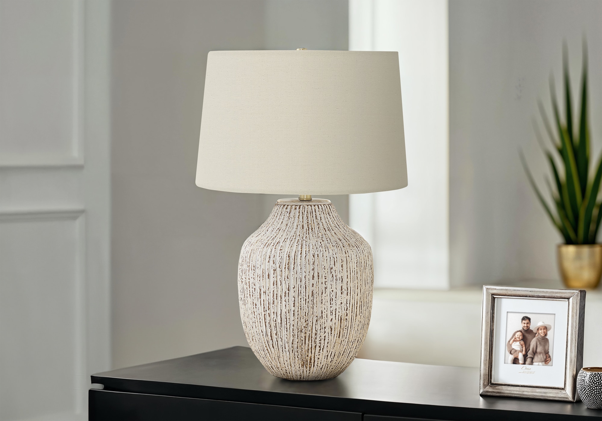 LOVMOR SF-Y-B2710P220135 Lighting 26 inh Table Lamp Cream Ceramic Ivory / Cream Shade Transitional