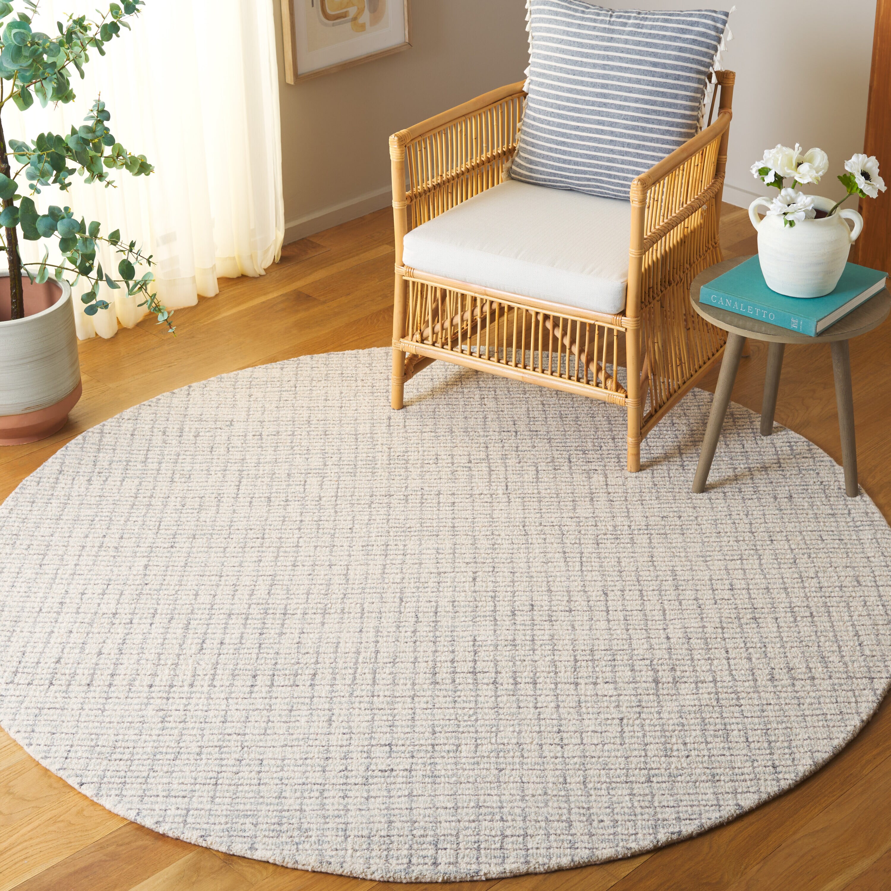  Ebony 910 Light Blue/Ivory Contemporary 6ft x 6ft Round Rug
