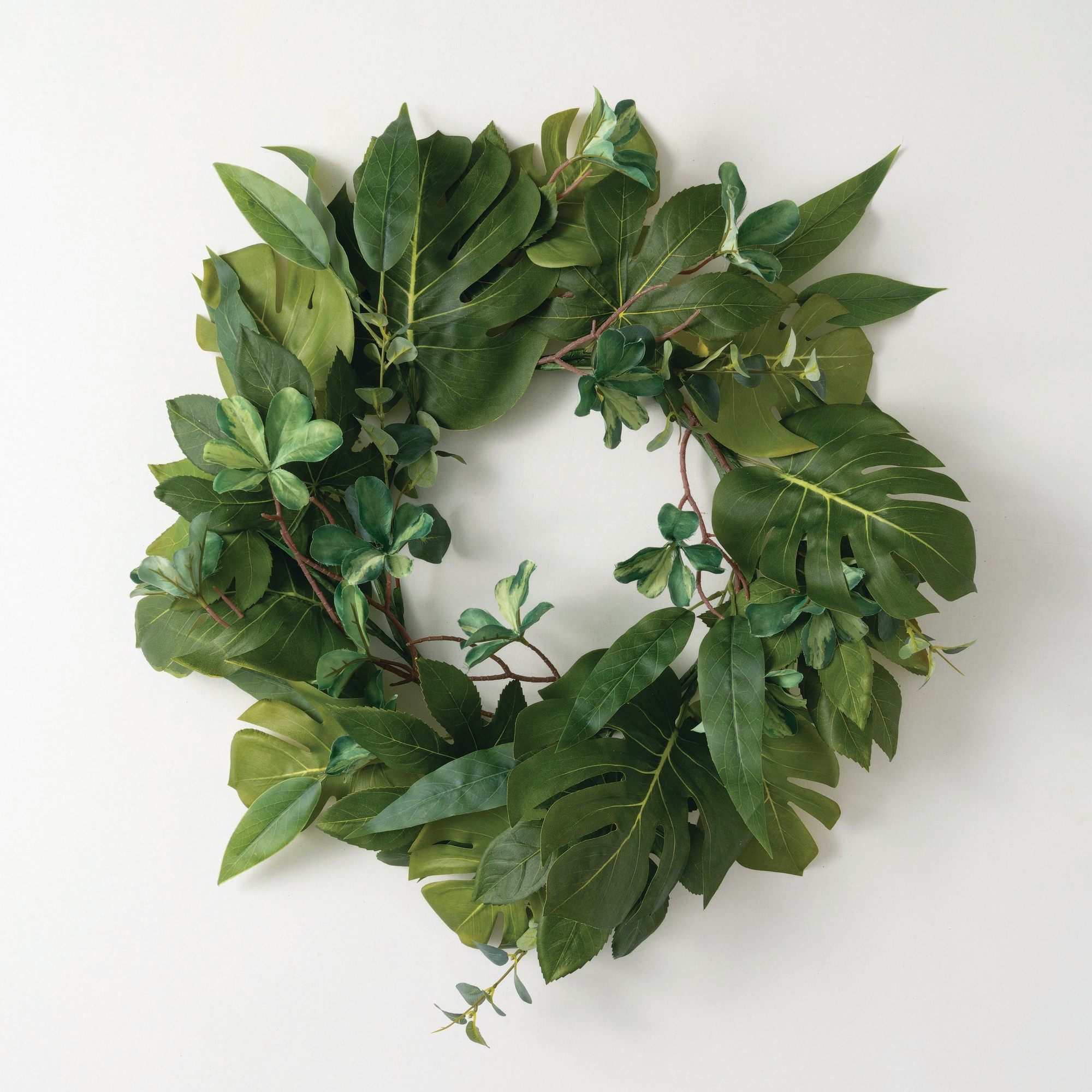 Sullivans MULWR 24-Inches Green Indoor Hanging Wreath Artificial wreath