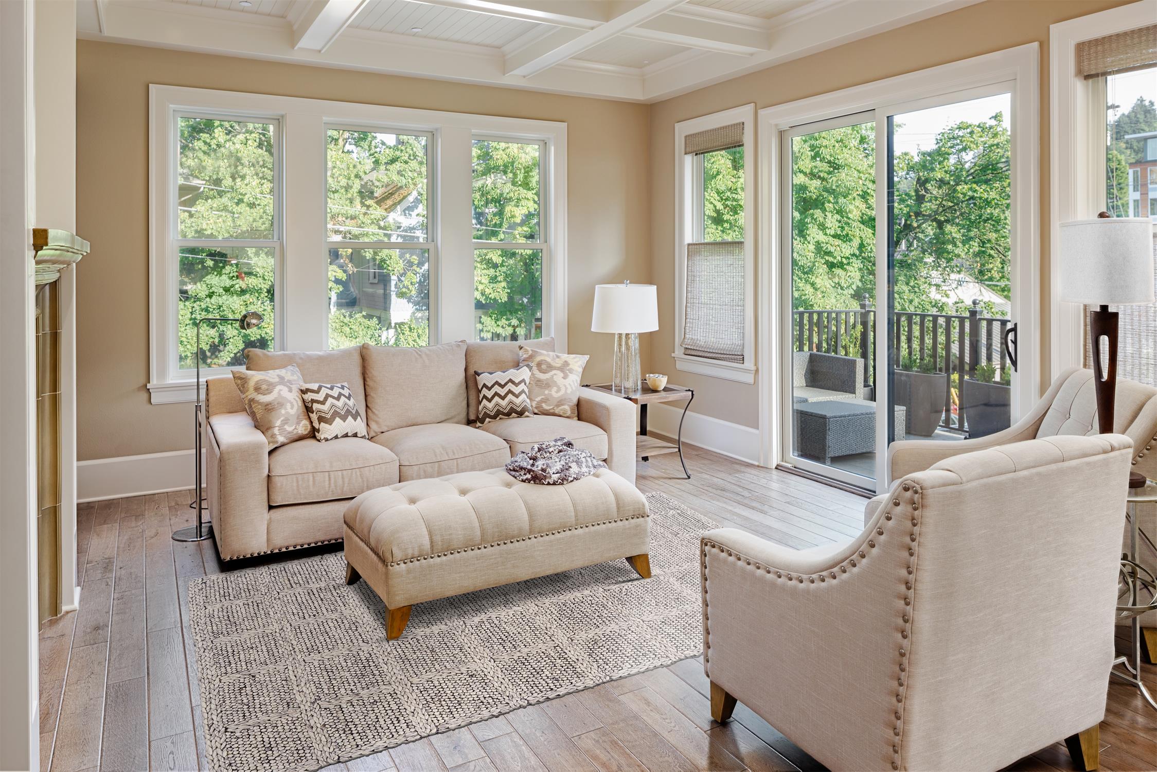 Room Envy 679R0739NATGRYE10 Genet 5 x 8 (ft) Loomed Wool Ivory/Warm Gray Rectangular Indoor Solid Moroccan Area rug