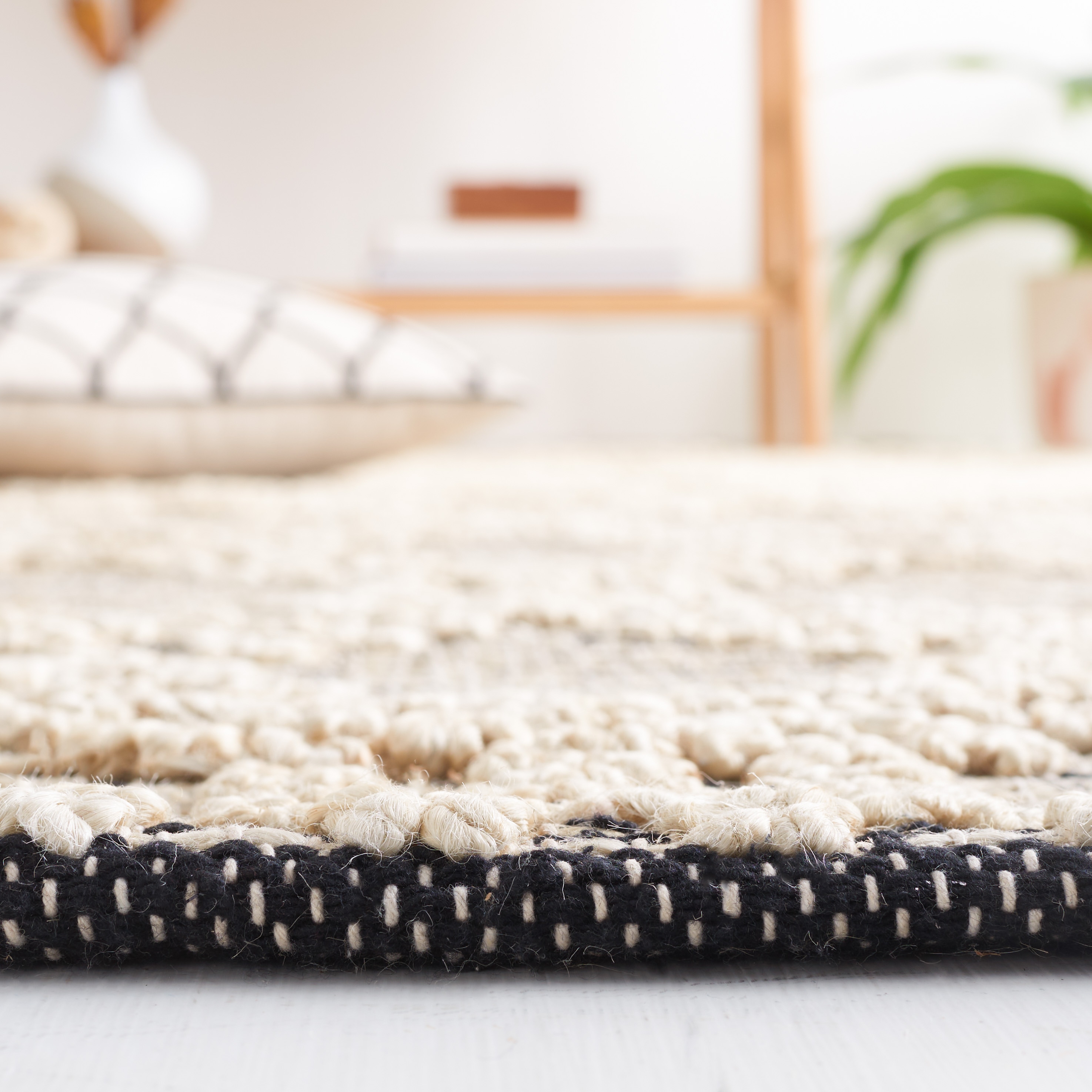 Safavieh NF383A-5 rugs - View #4