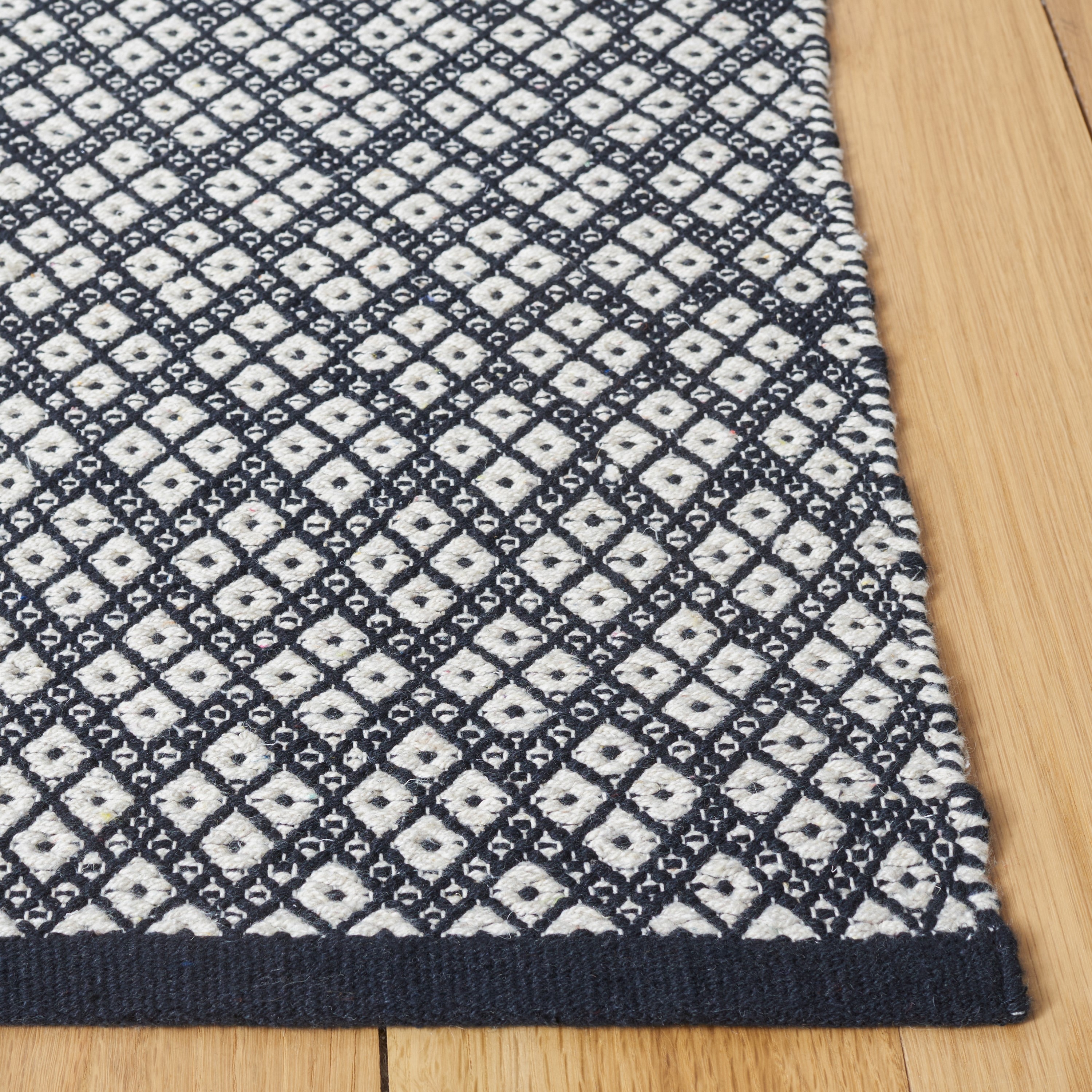 Handmade Black and Ivory Wool Geometric 9' x 12' Area Rug