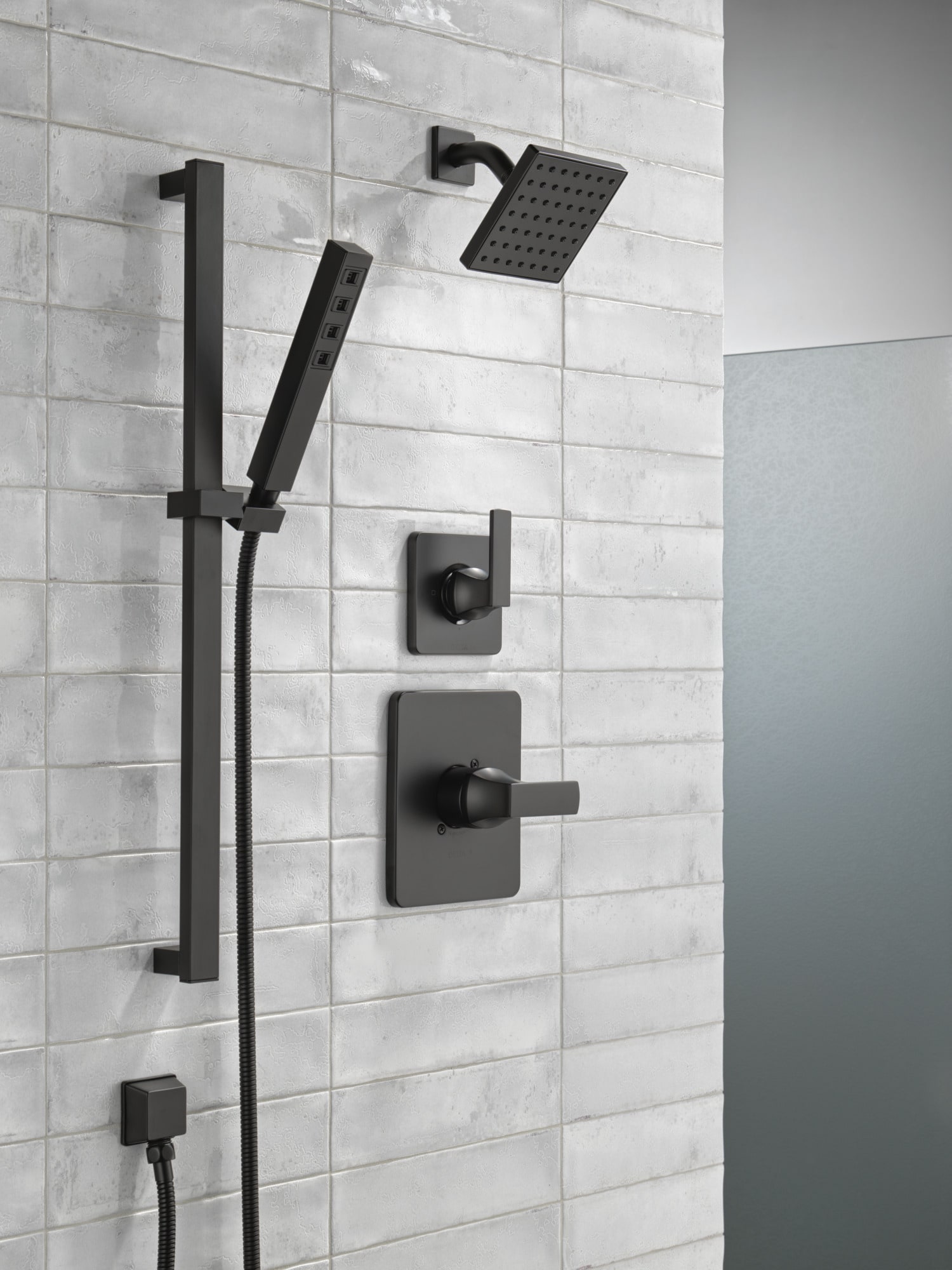 Delta T11837-BL Bath-Shower-Facc - View #7