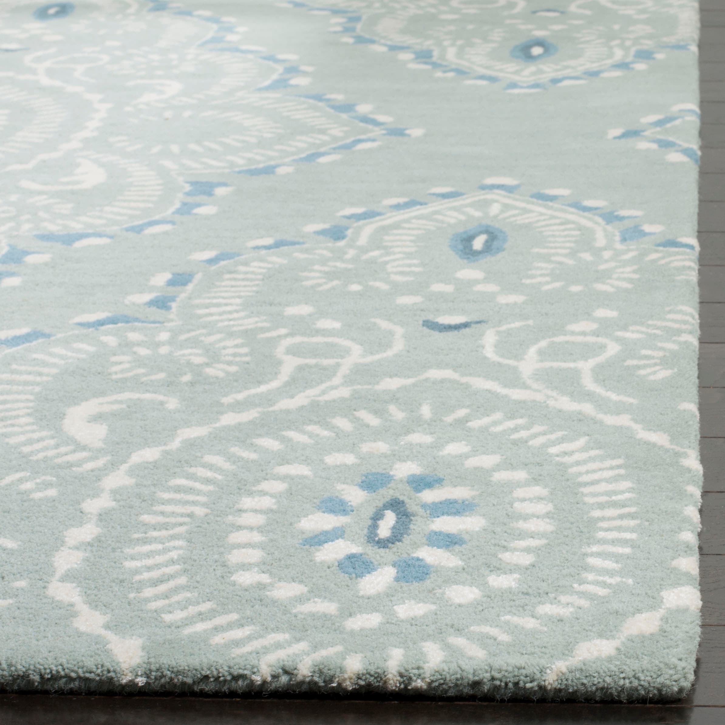 Safavieh WYD372A-24 rugs - View #3