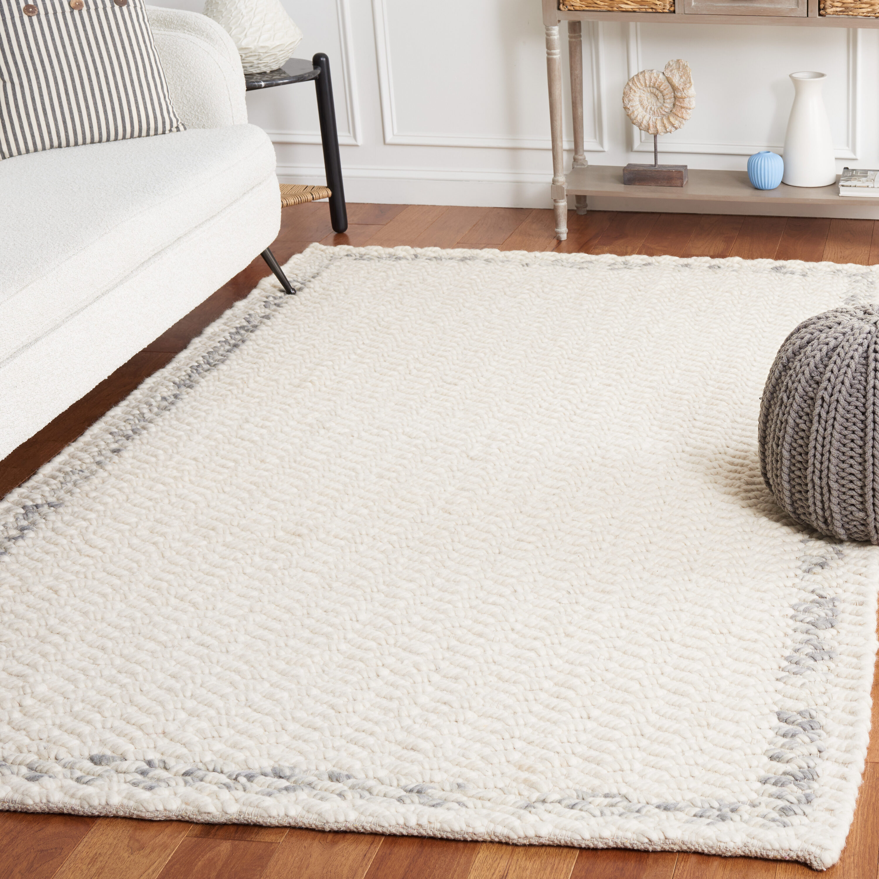  Natura 713 Ivory/Gray Washable 5ft x 8ft Medium Rectangle Rug