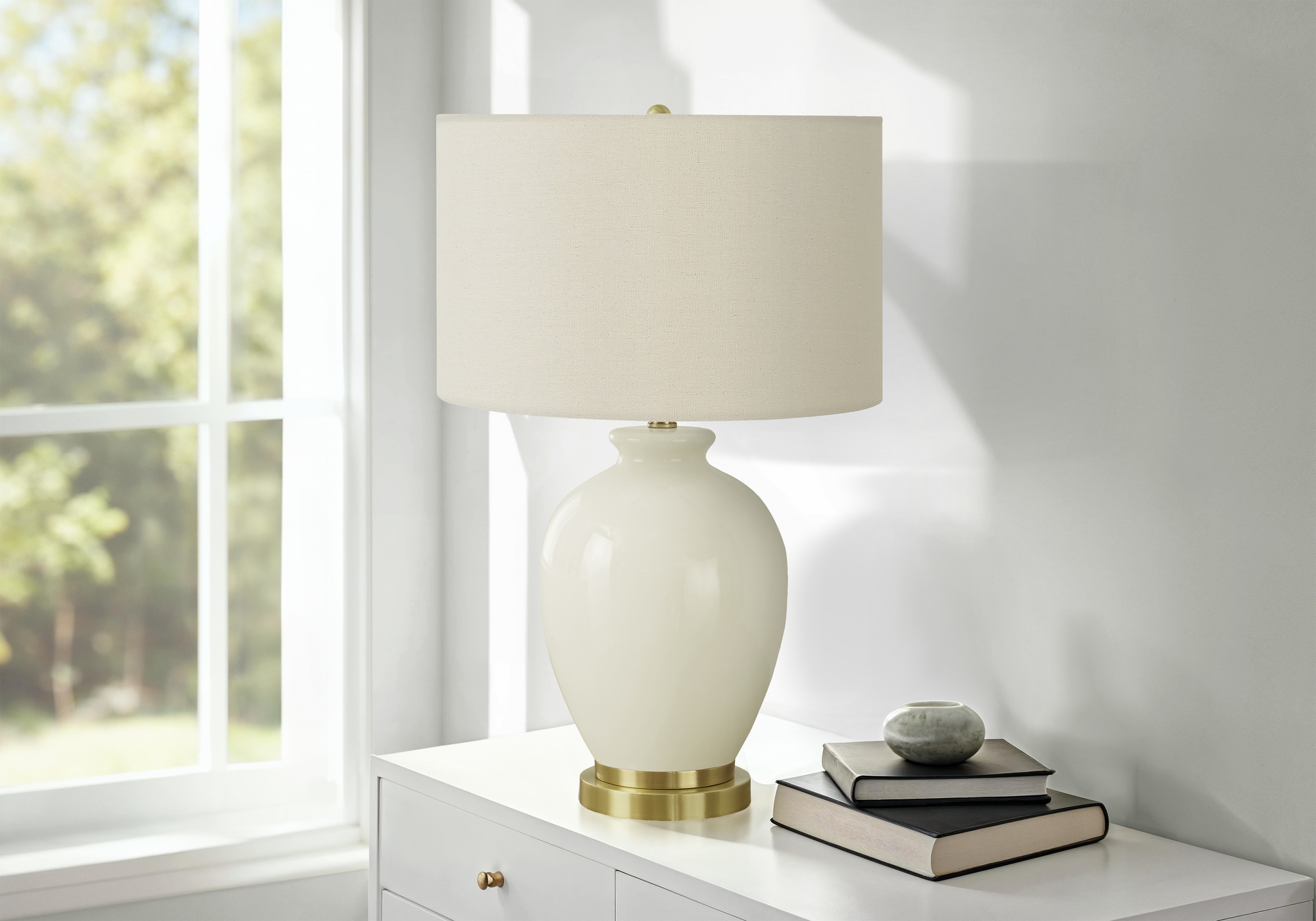 Lighting 26inch h Table Lamp Ivory / Cream Shade Cream Ceramic Transitional