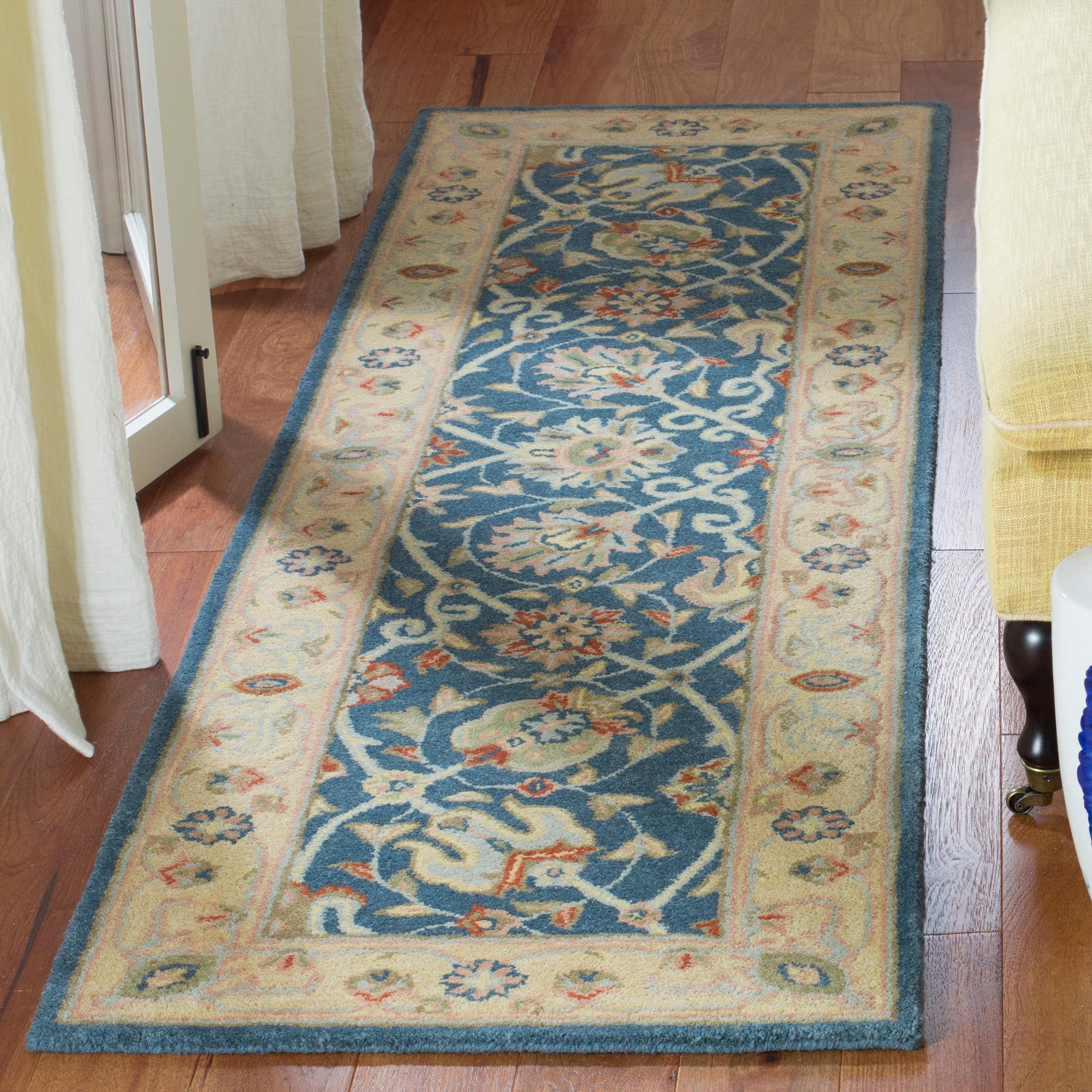Safavieh AT21E-210 rugs - View #2