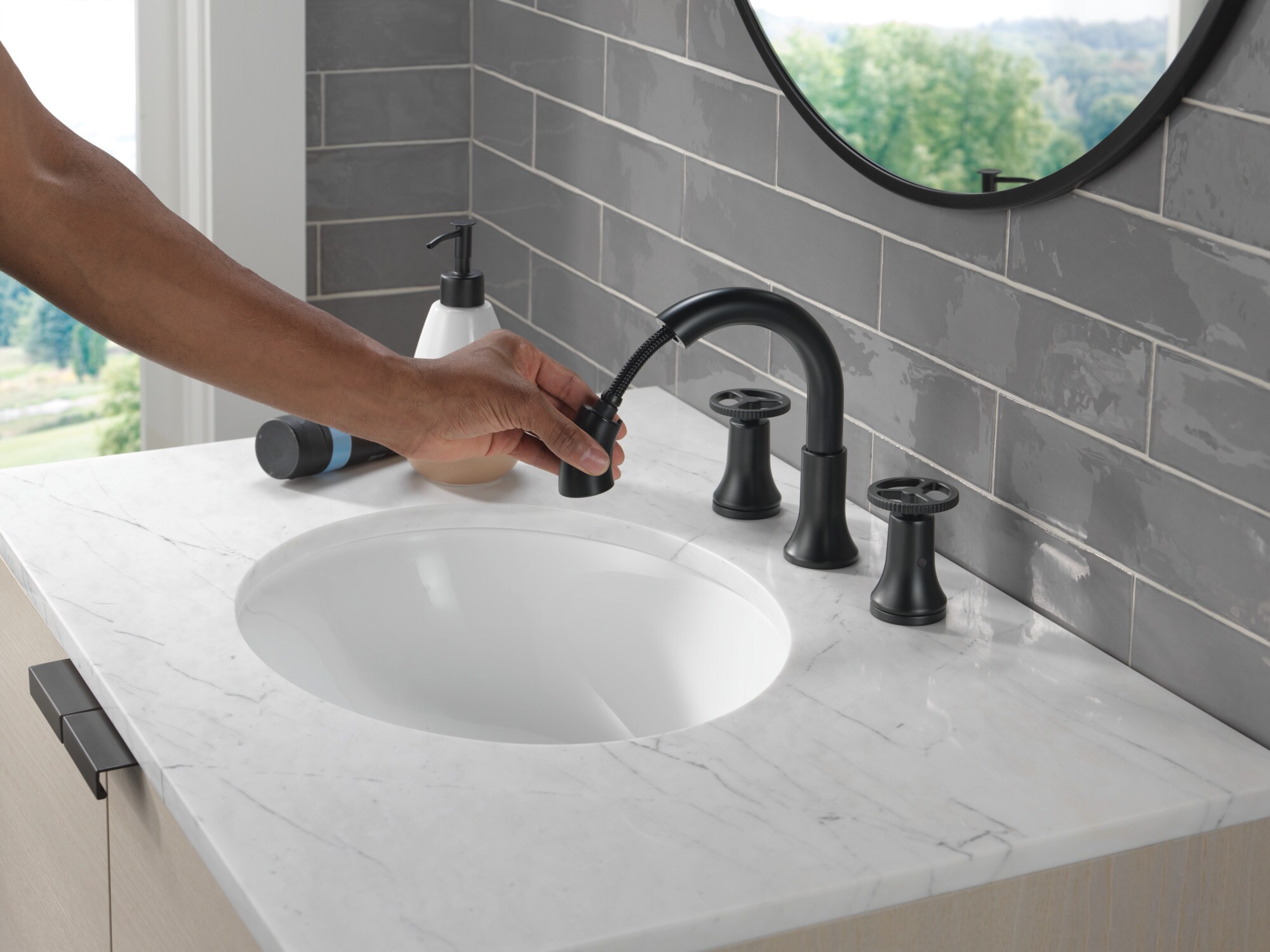 Delta 3558-BLPD-DST Lavatory-Faucets - View #8