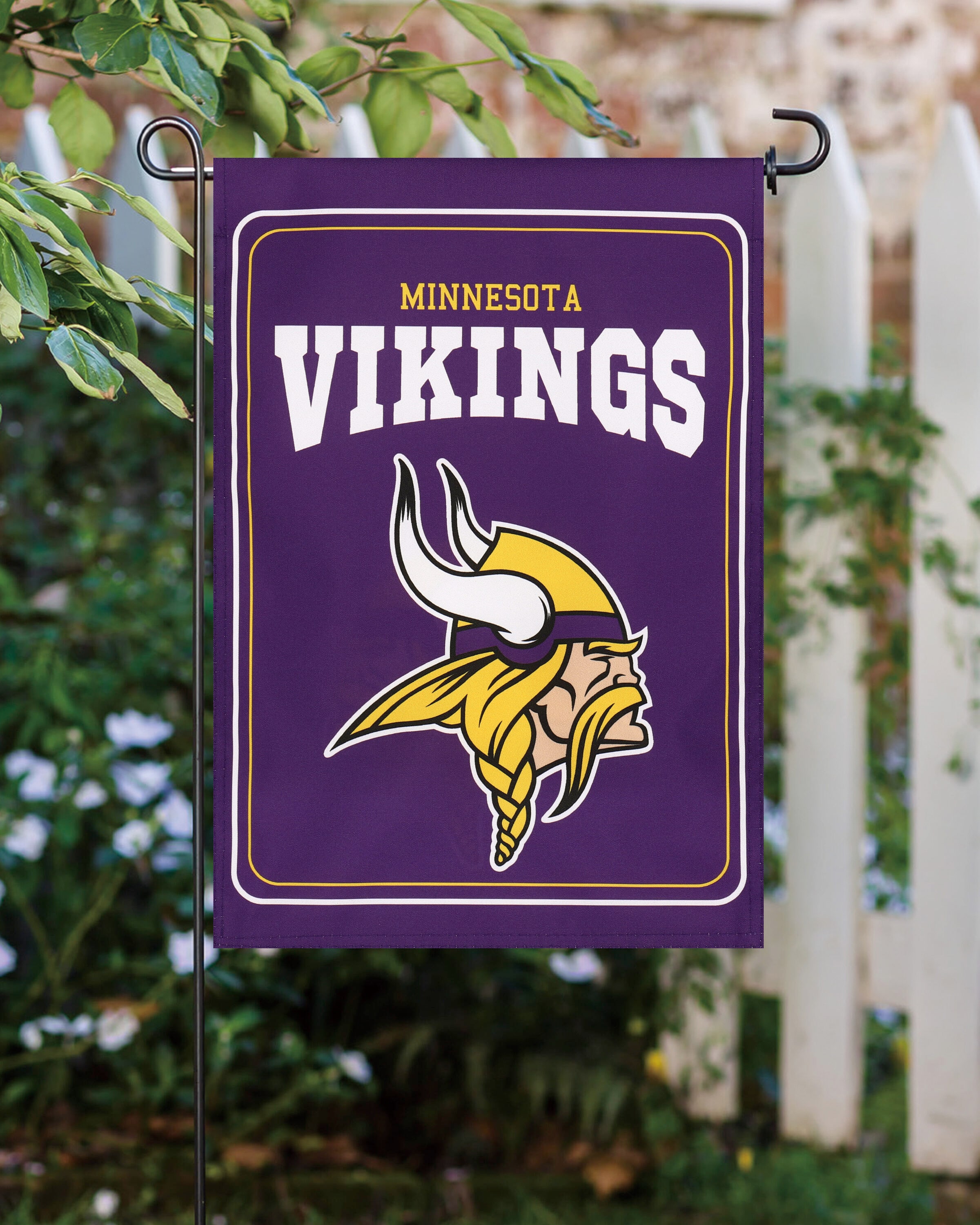 Evergreen 1-ft W x 1.5-ft H Minnesota State Vikings Garden Flag in the ...