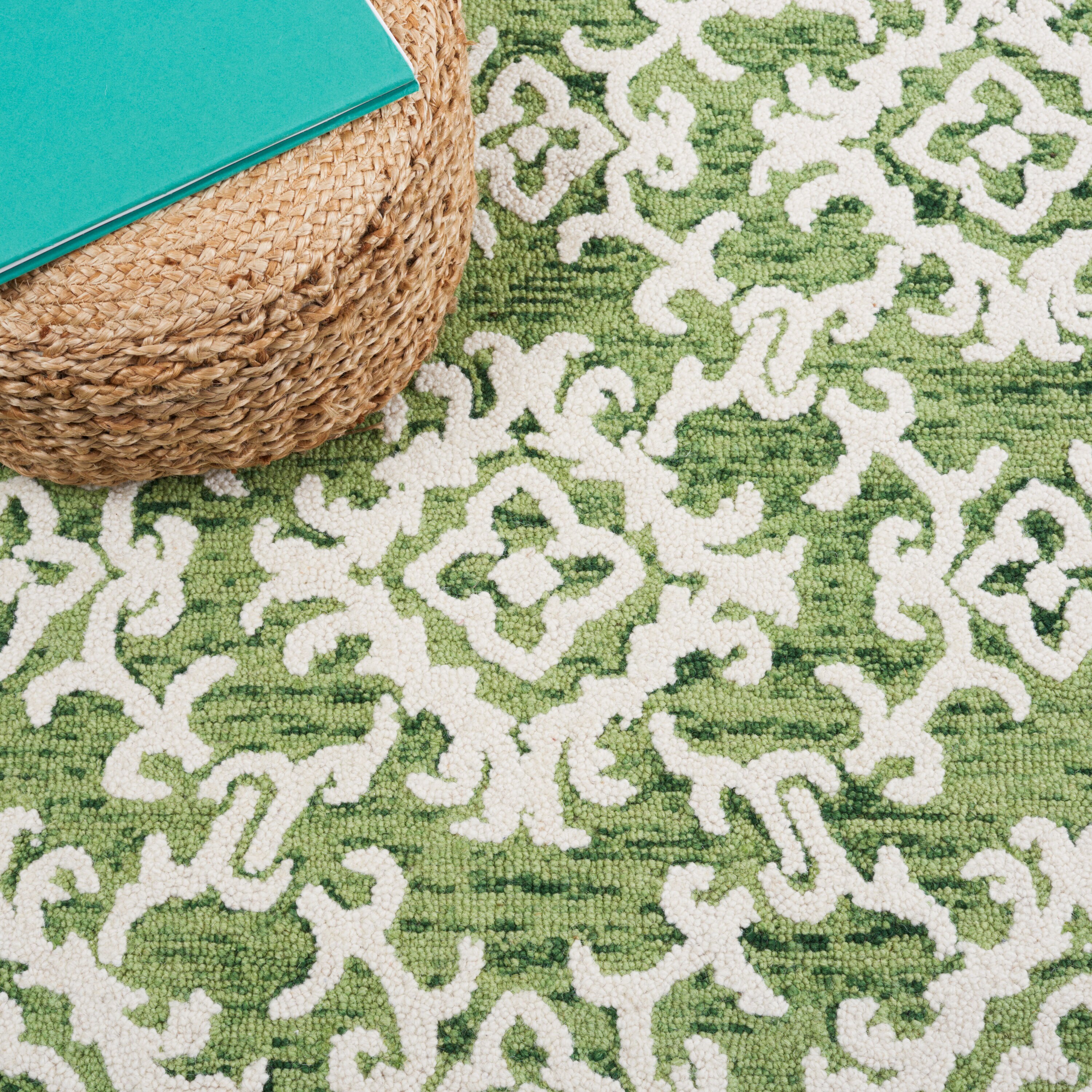 Safavieh BLM104Y-4 rugs - View #5