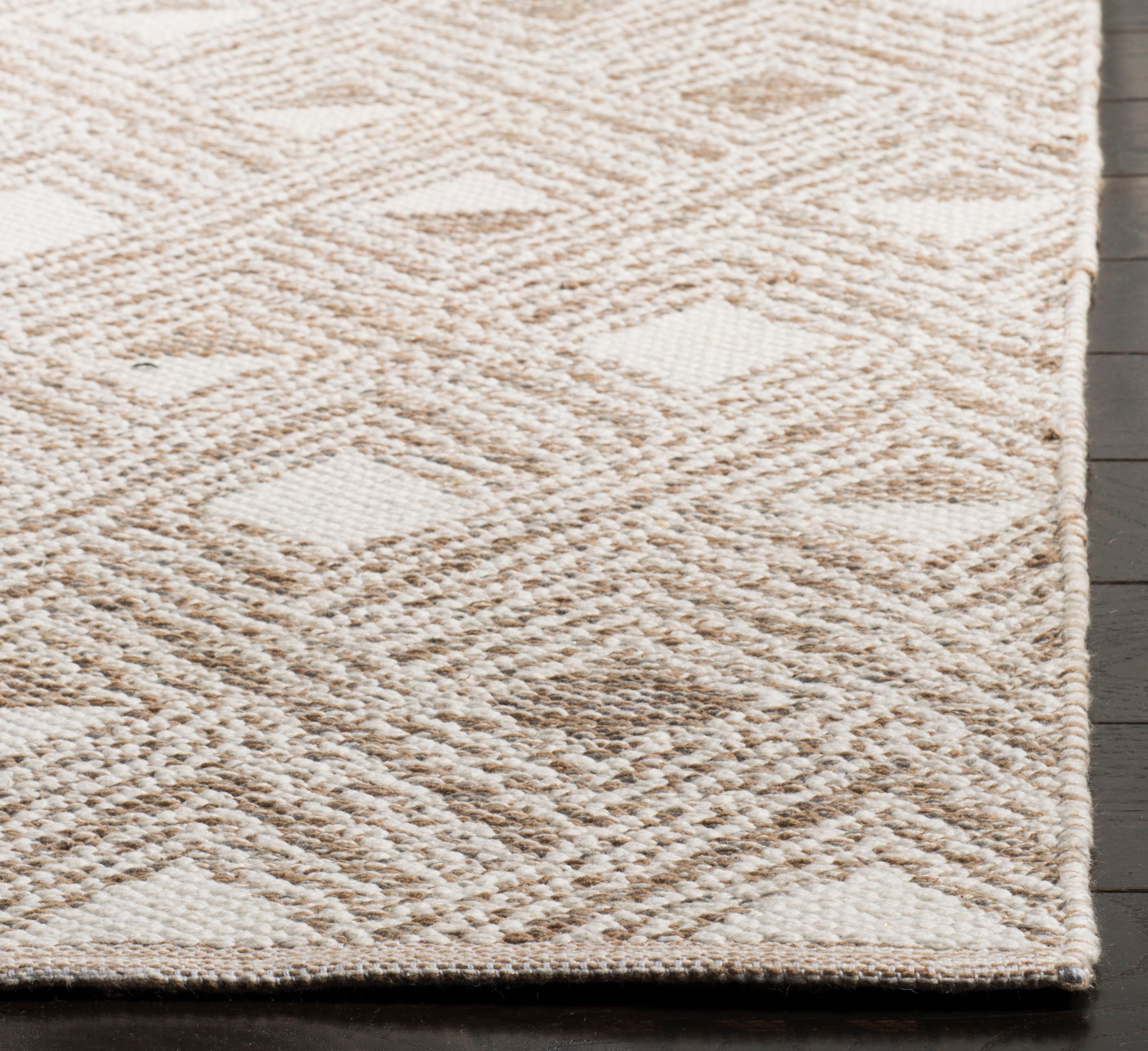 Safavieh MTK614R-27 rugs - View #3