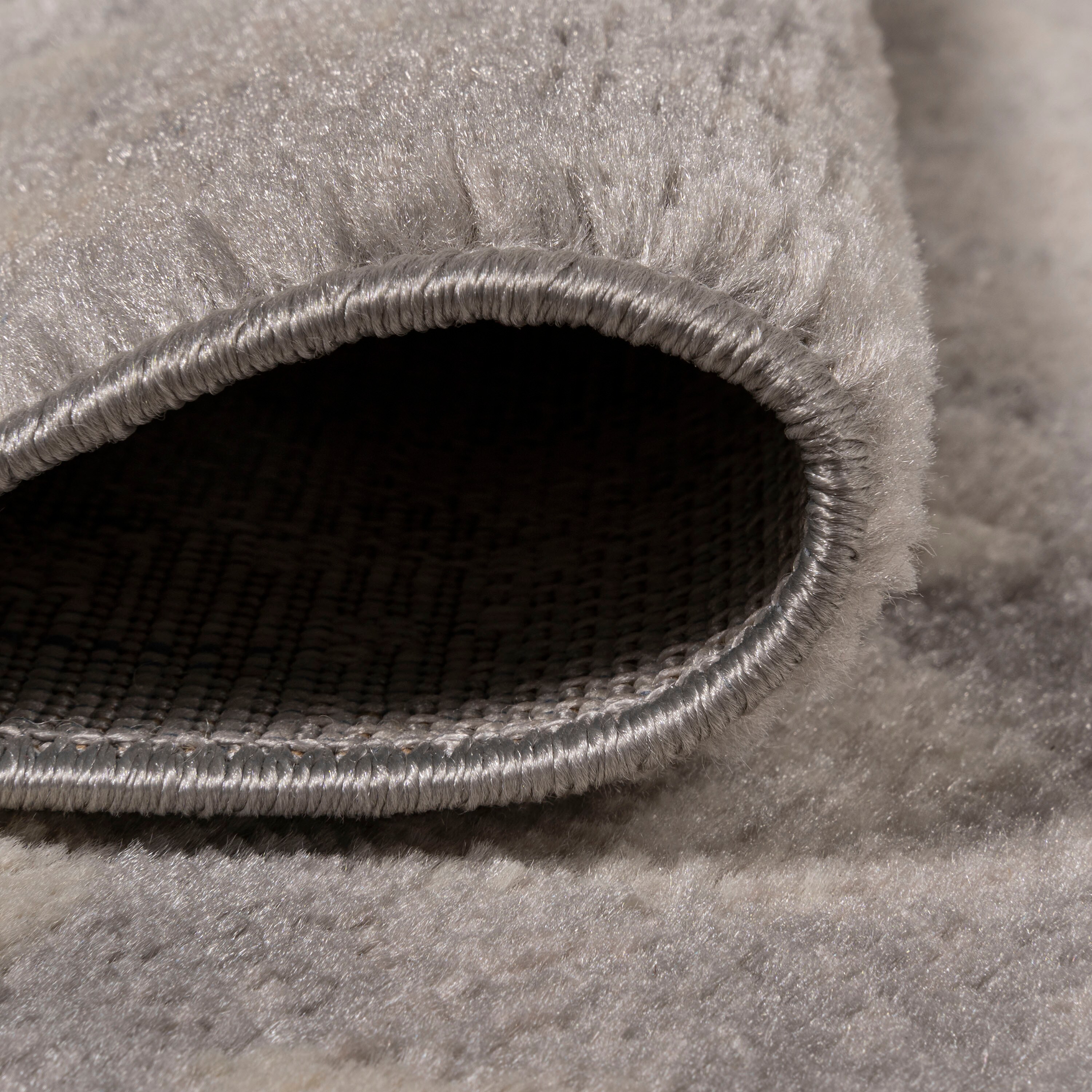 Gray Geometric Synthetic 3' x 5' Reversible Area Rug