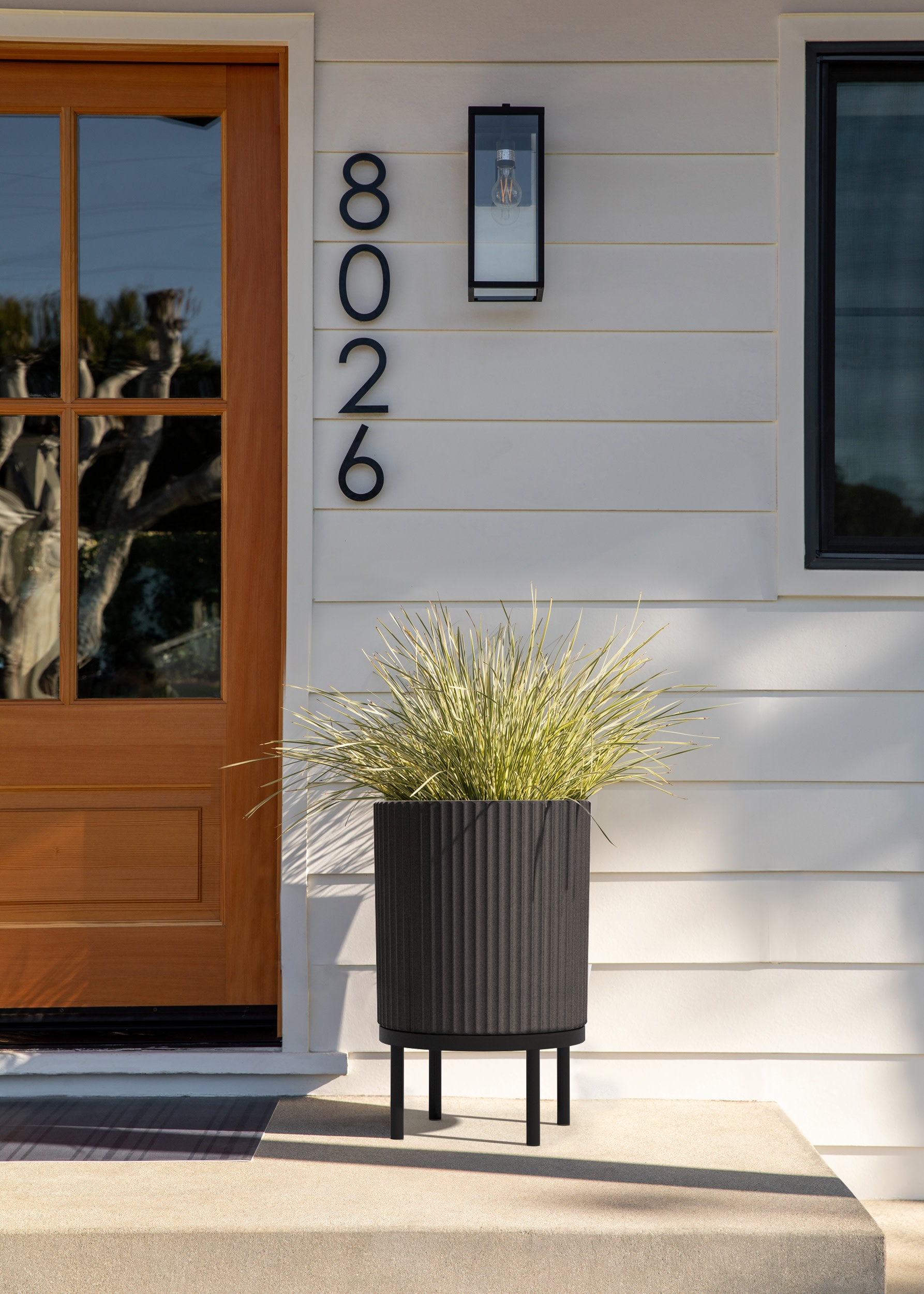 Veradek DMSTV16BBL Planter-Window-Box - View #5