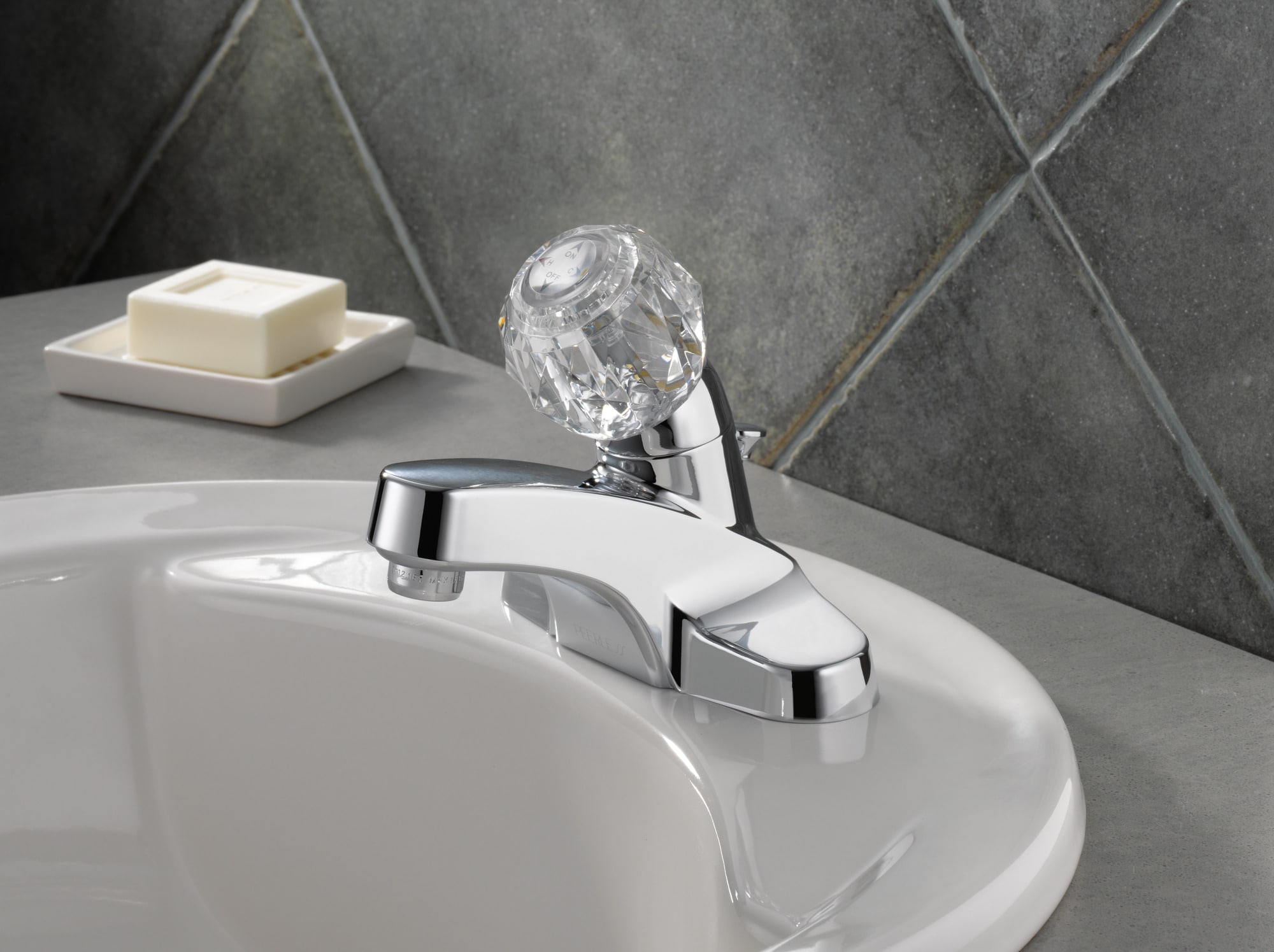 Peerless P188621LF Lavatory-Faucets - View #2